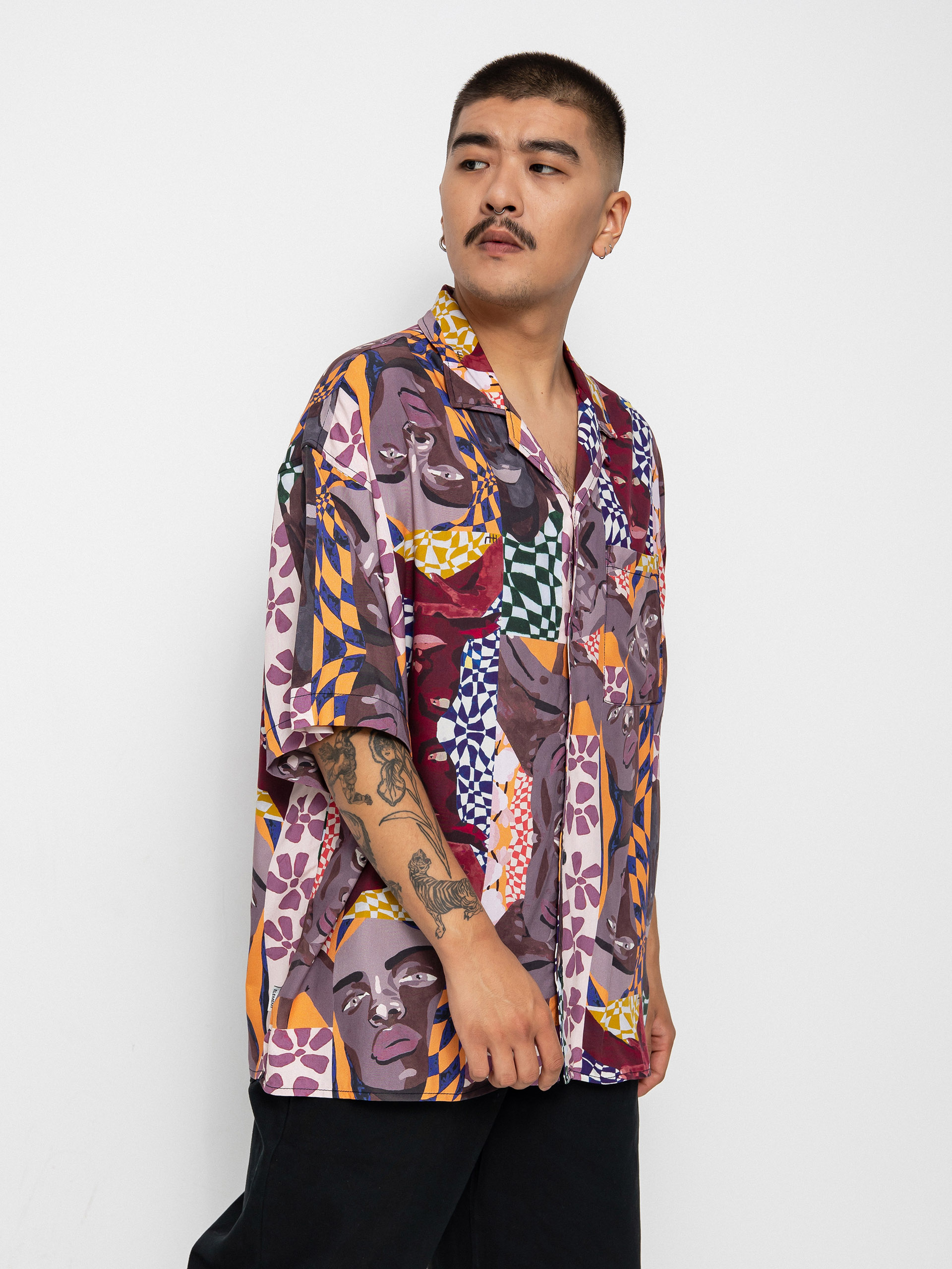 Element Resort Ing (behind the gaze)