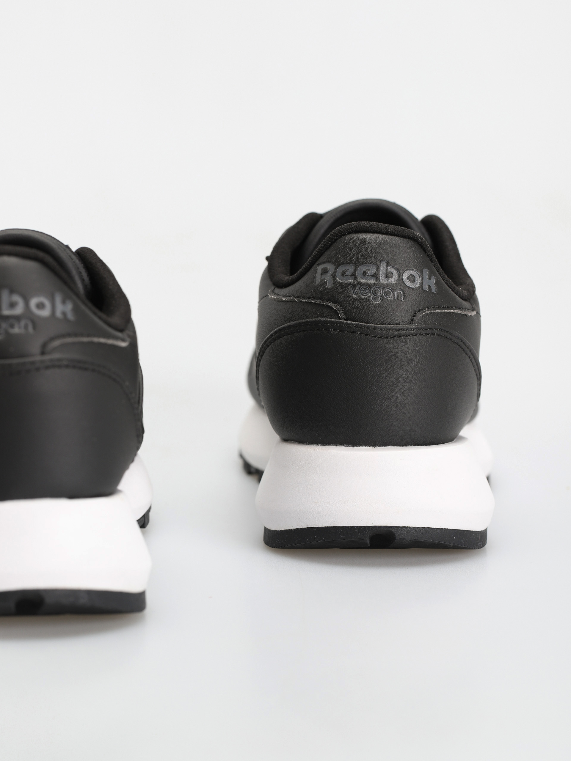 Reebok Classic Sp Vegan Cipők Wmn (cblack/cblack/purgry)