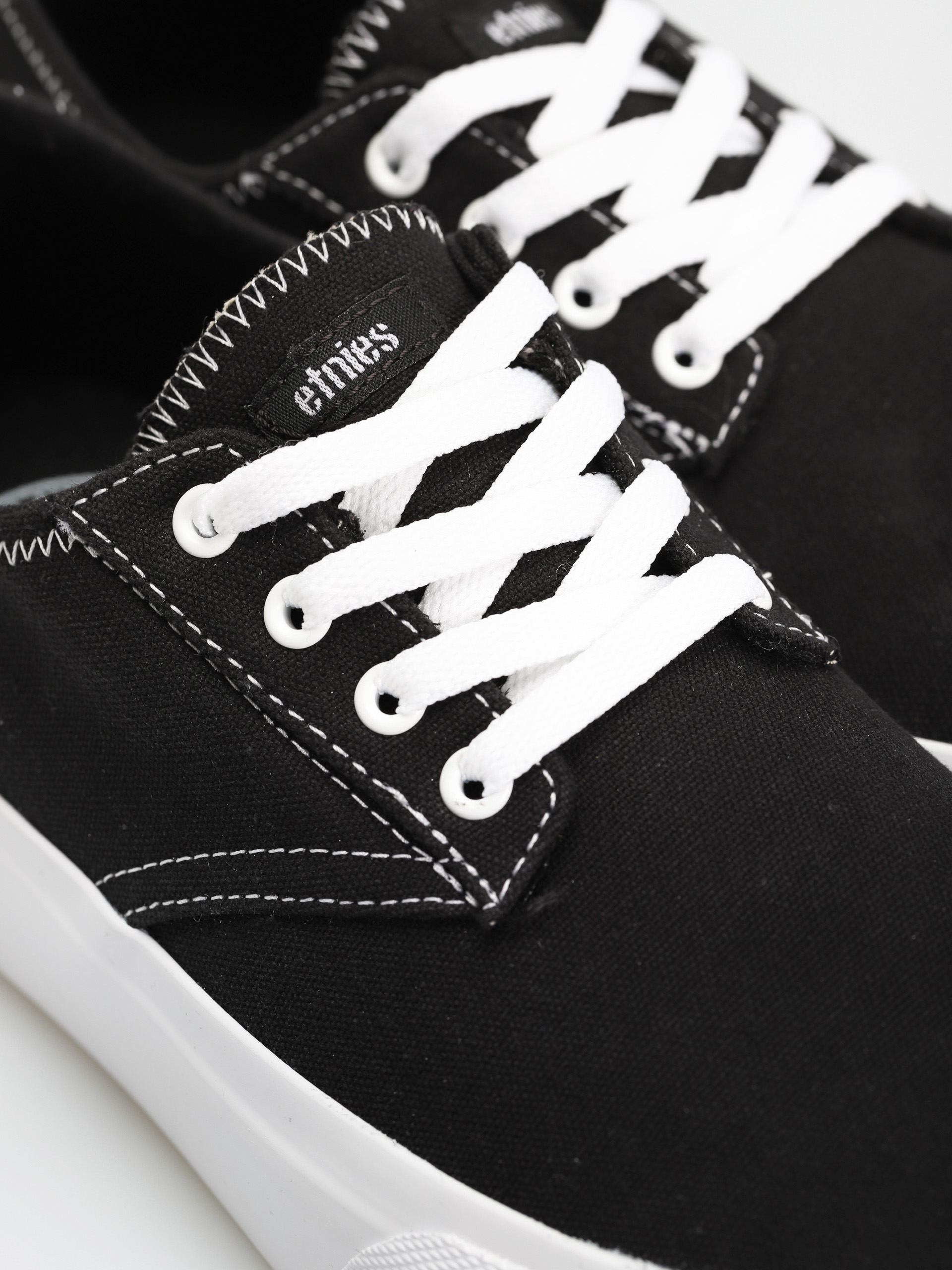 Etnies Morison Cipők Wmn (black/white)