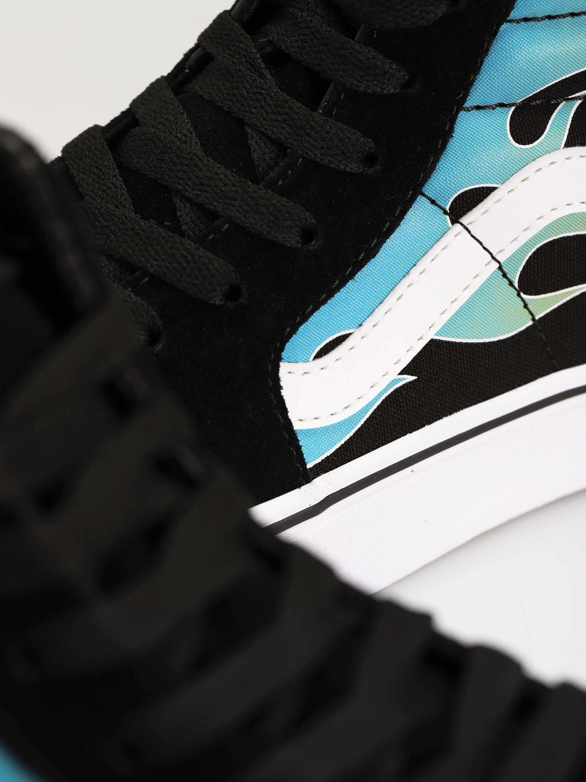 Vans Sk8 Hi Cipők (glow flame black/white)