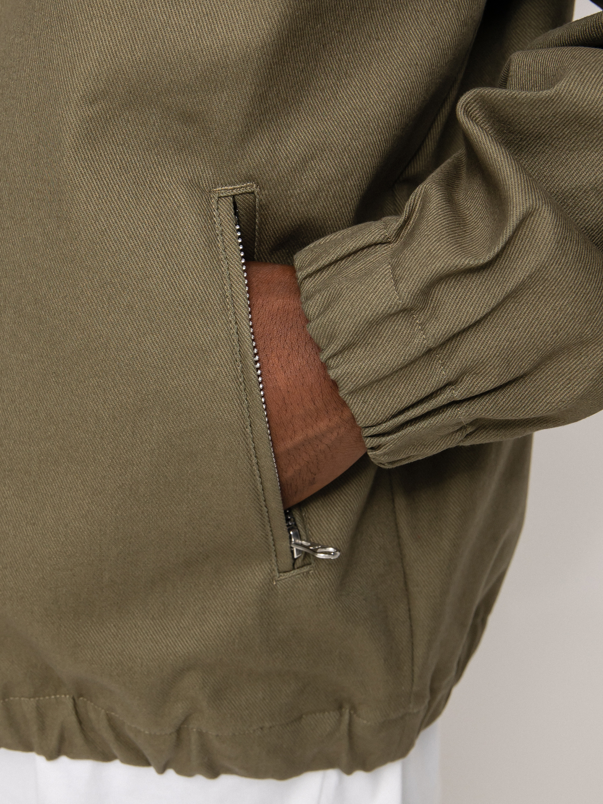 Nike SB Infema Prem Dzseki (medium olive/white)