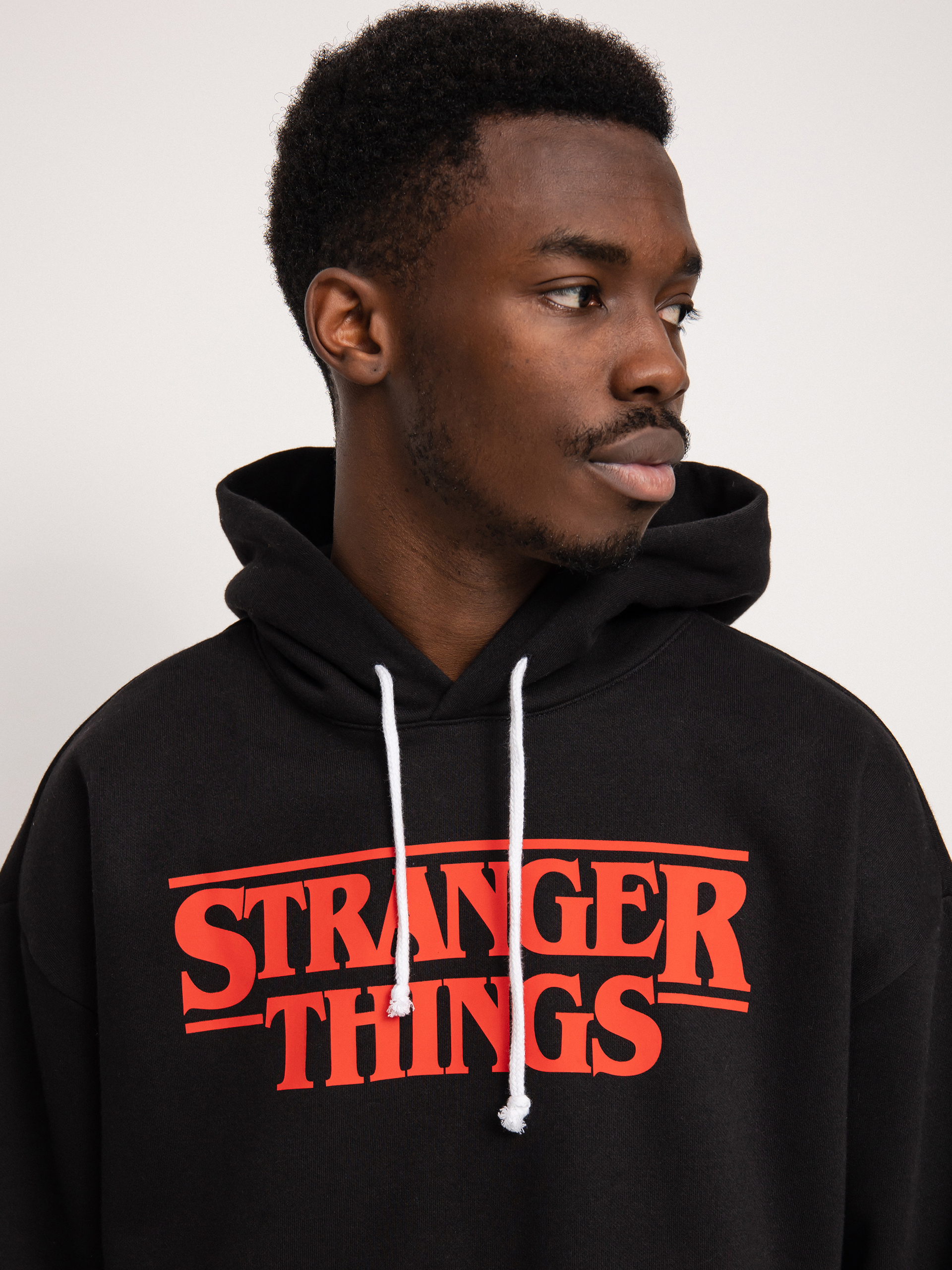 Champion X Stranger Things Hooded Sweatshirt 217780 HD Kapucnis pulóver (nbk)
