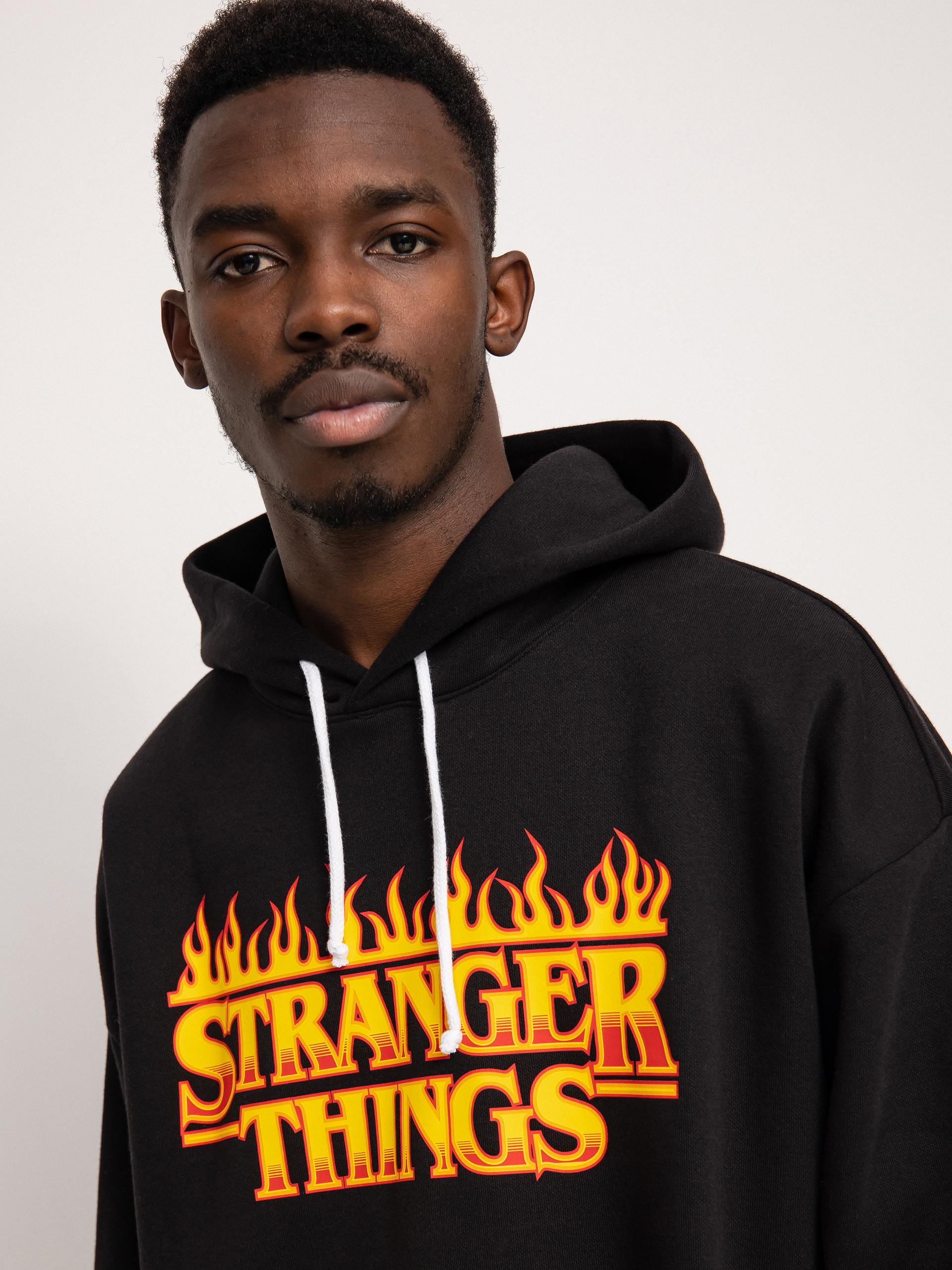 Champion X Stranger Things Hooded Sweatshirt 217780 HD Kapucnis pulóver (nbk)