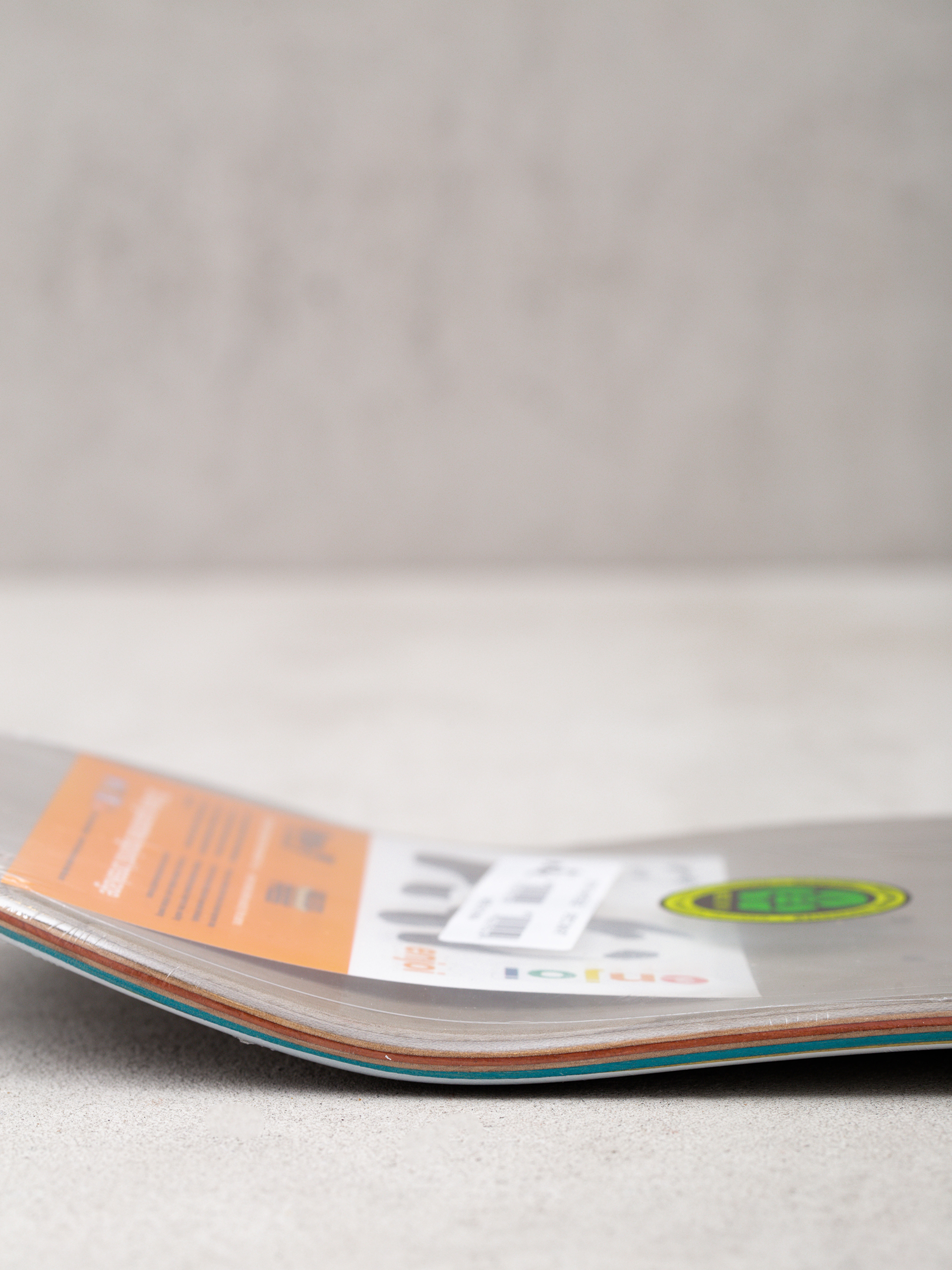 Deszka Enjoi Spectrum (white)