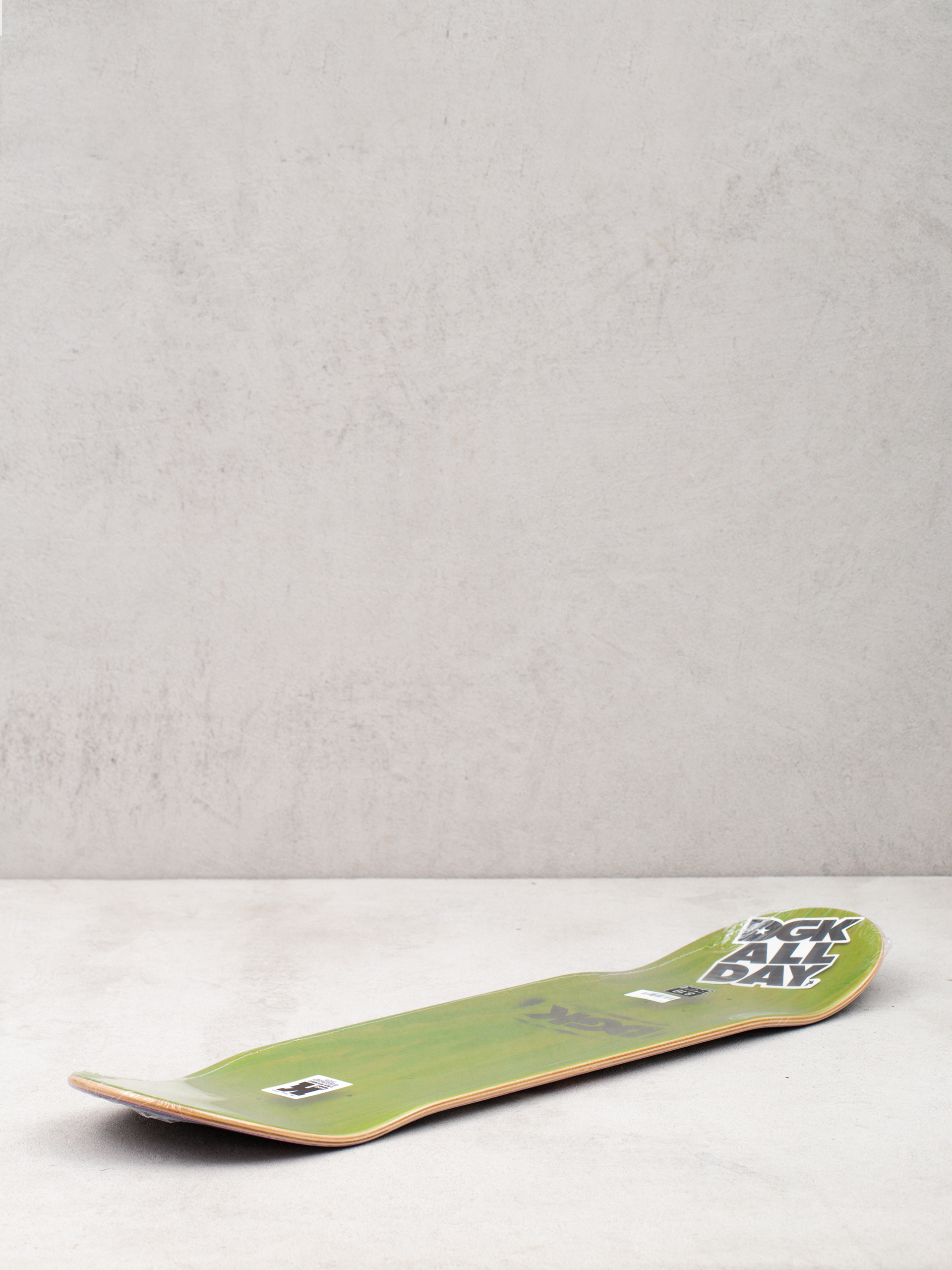 DGK Prosperity Fagundes Gördeszka lap (assorted)