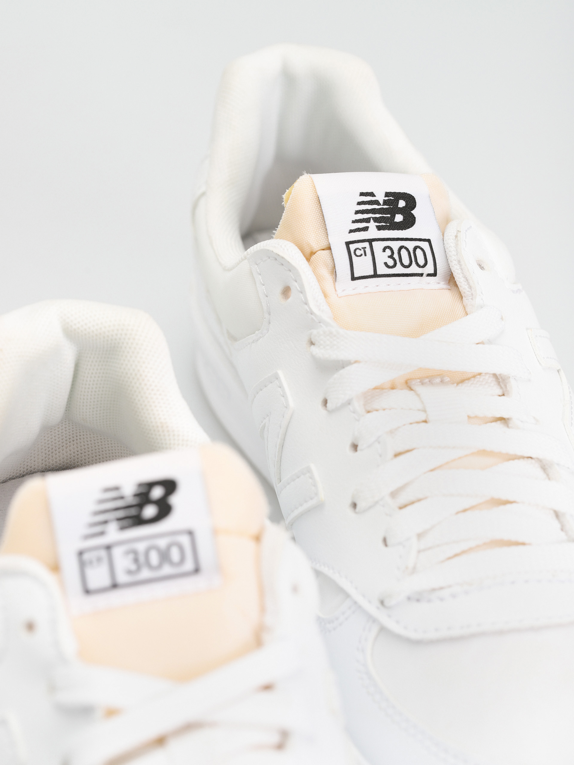 New Balance CT300 Cipők (white)