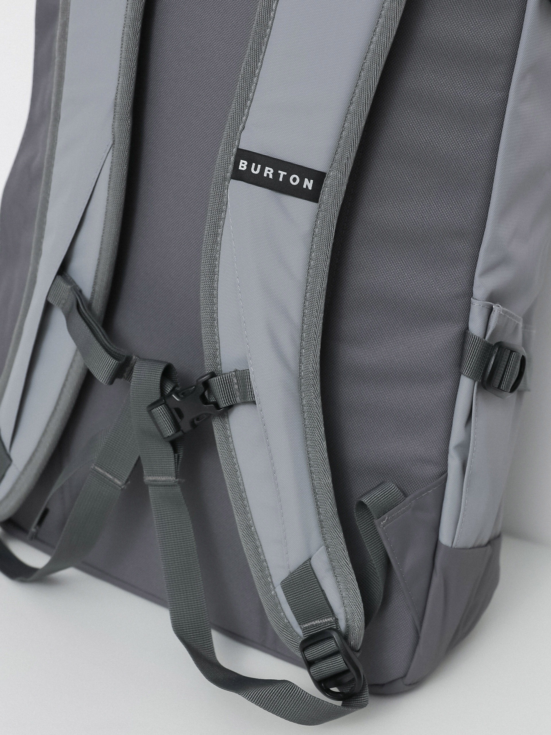 Burton Tinder 2.0 30L Hátizsák (sharkskin)