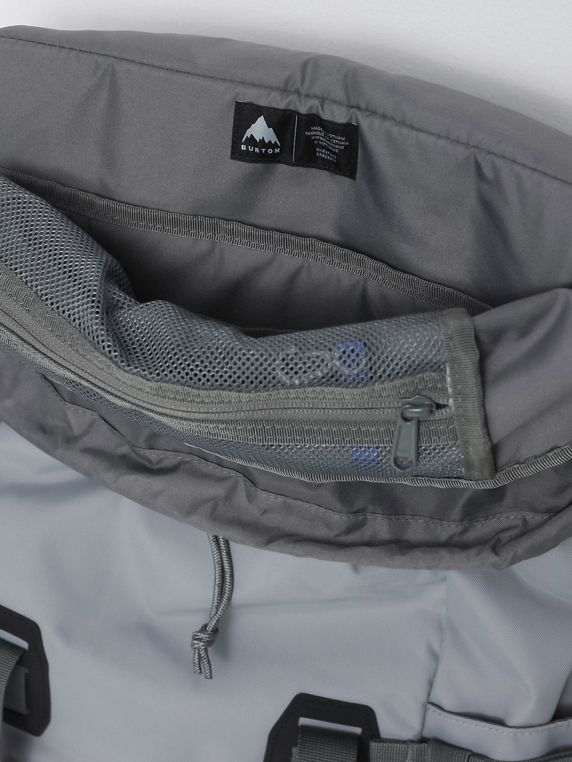 Burton Tinder 2.0 30L Hátizsák (sharkskin)