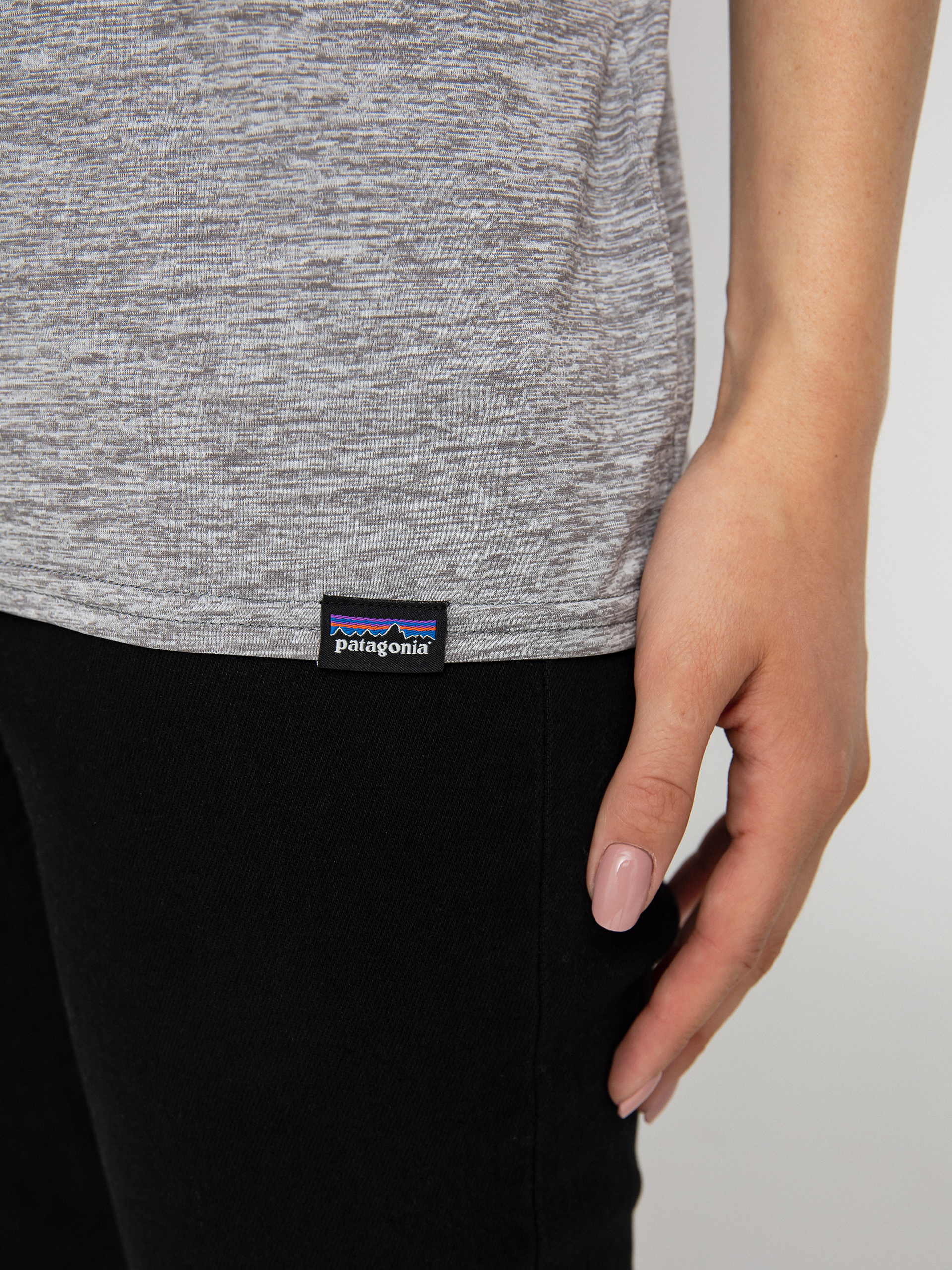 Patagonia Cap Cool Daily Graphic póló Wmn (73 skyline feather grey)