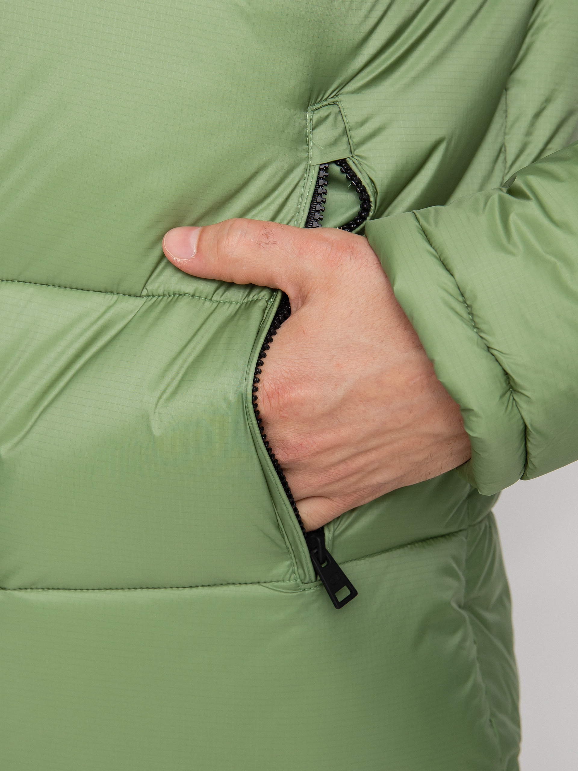 Champion Legacy Hooded Jacket 218080 Dzseki (sgr/nbk)