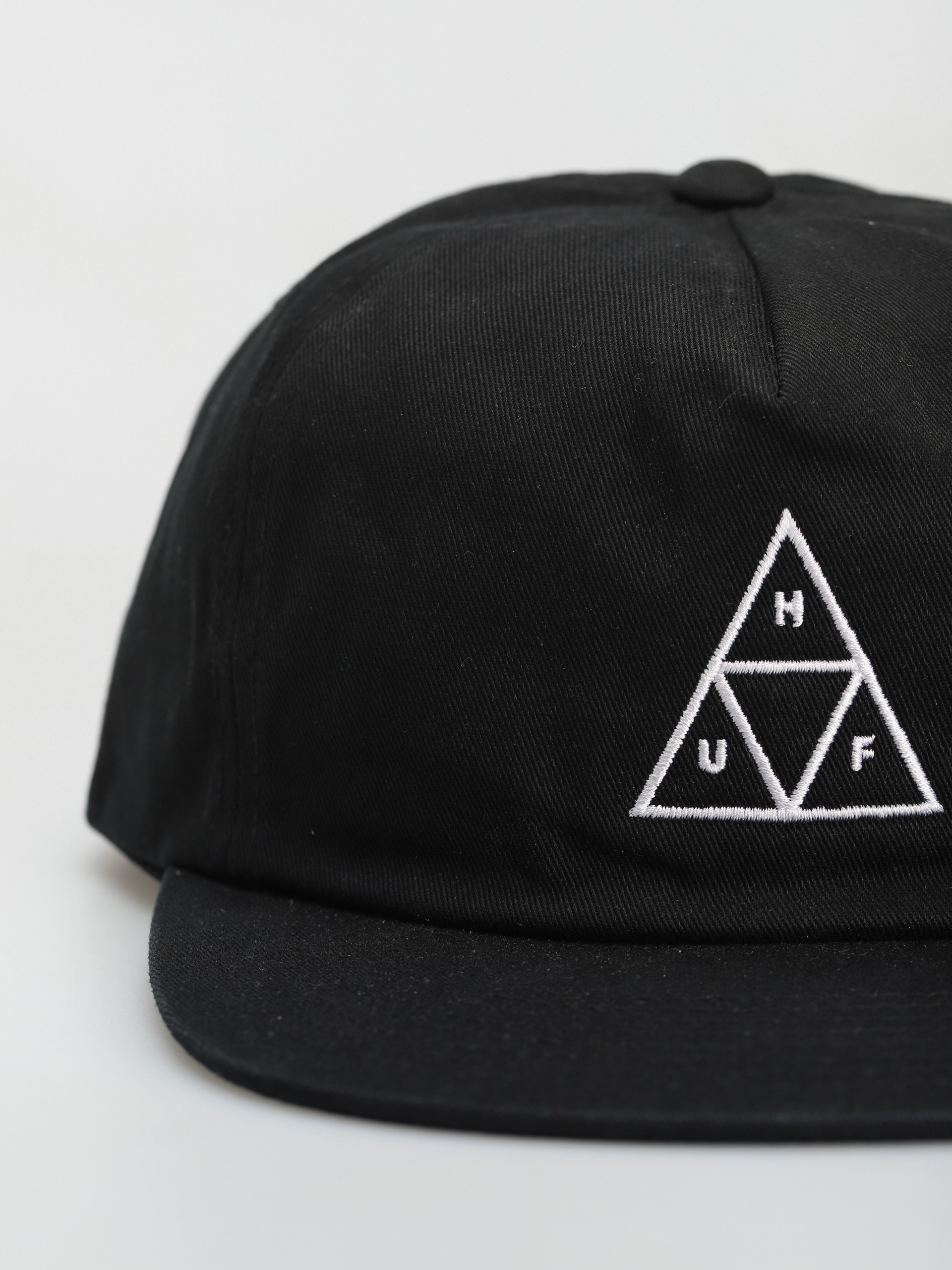 HUF Essentials Unstructured Triple Triangle Baseball sapka (black)