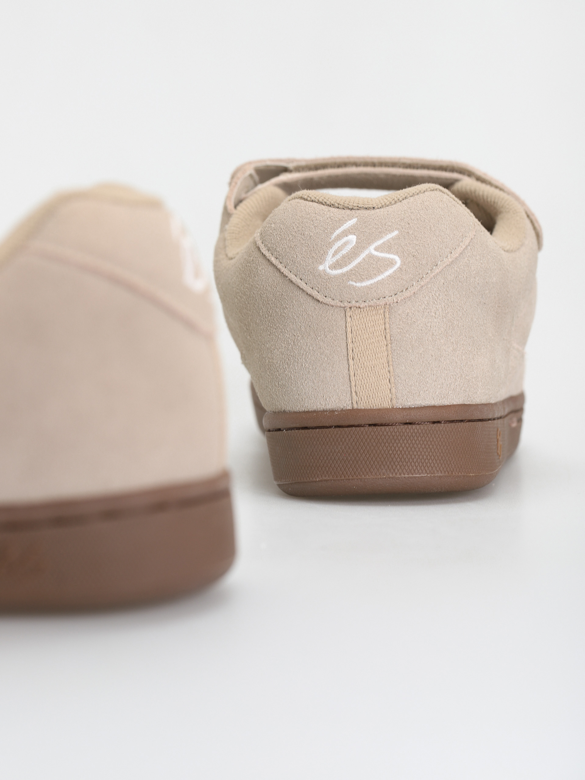 eS Accel Og Plus Cipők (tan/gum)