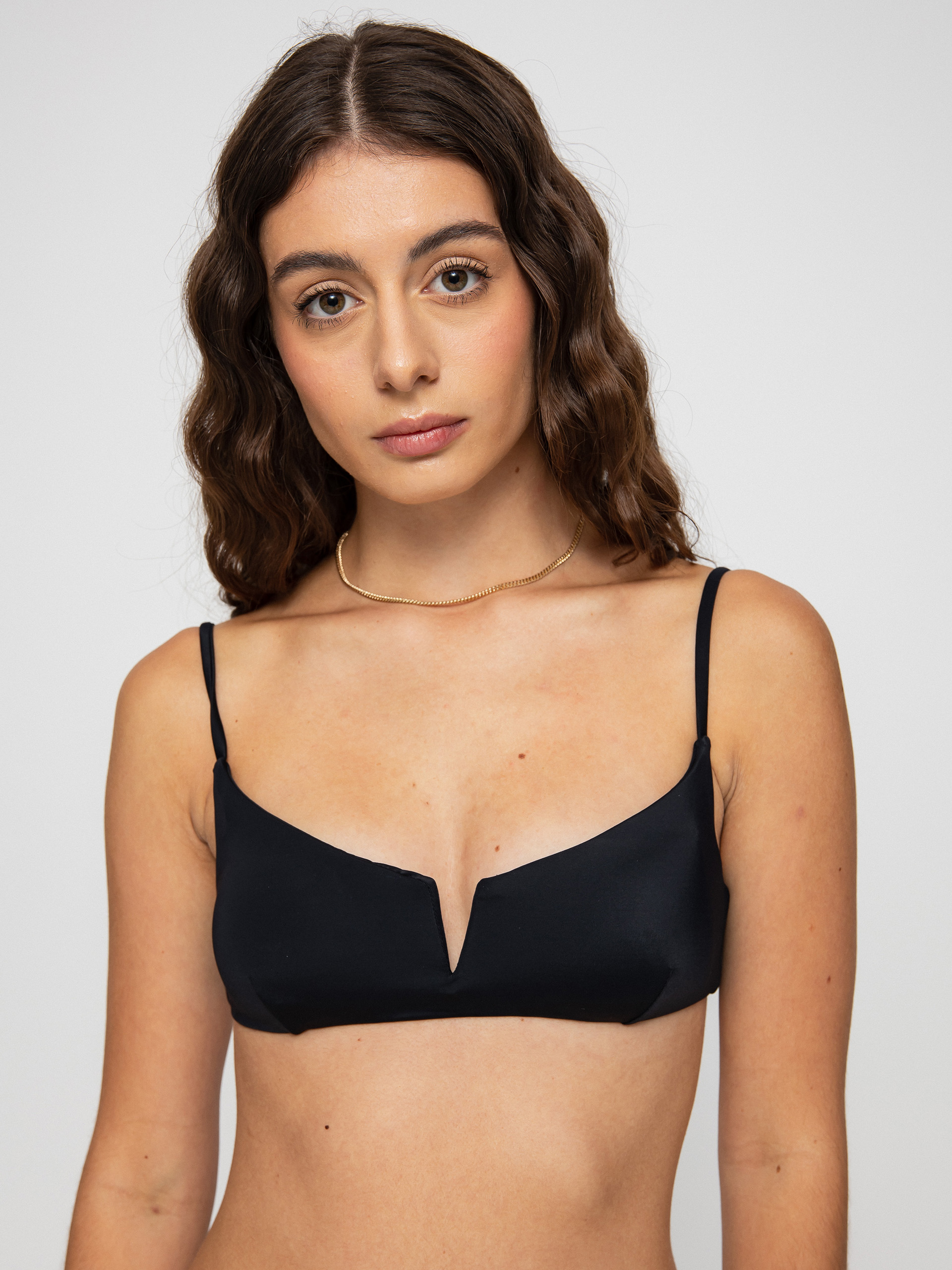 RVCA Solid V Wire Bralett Fürdőruha Wmn (black)