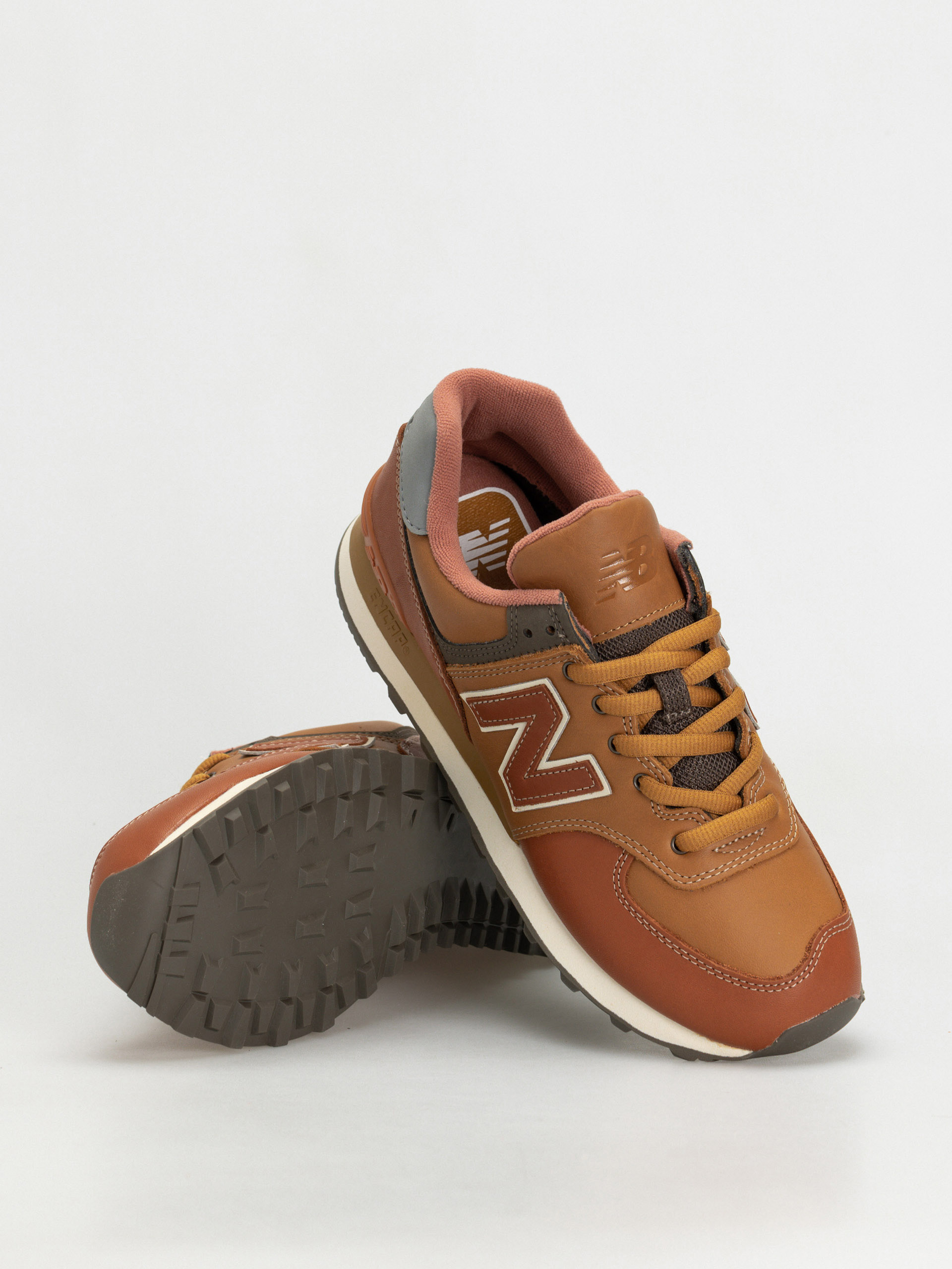 New Balance 574 Cipők (brown)