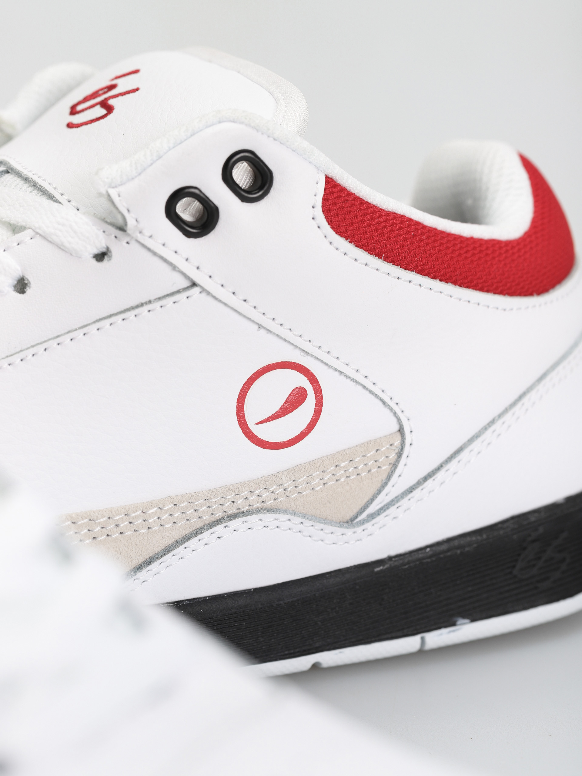 eS Stylus Mid Cipők (white)