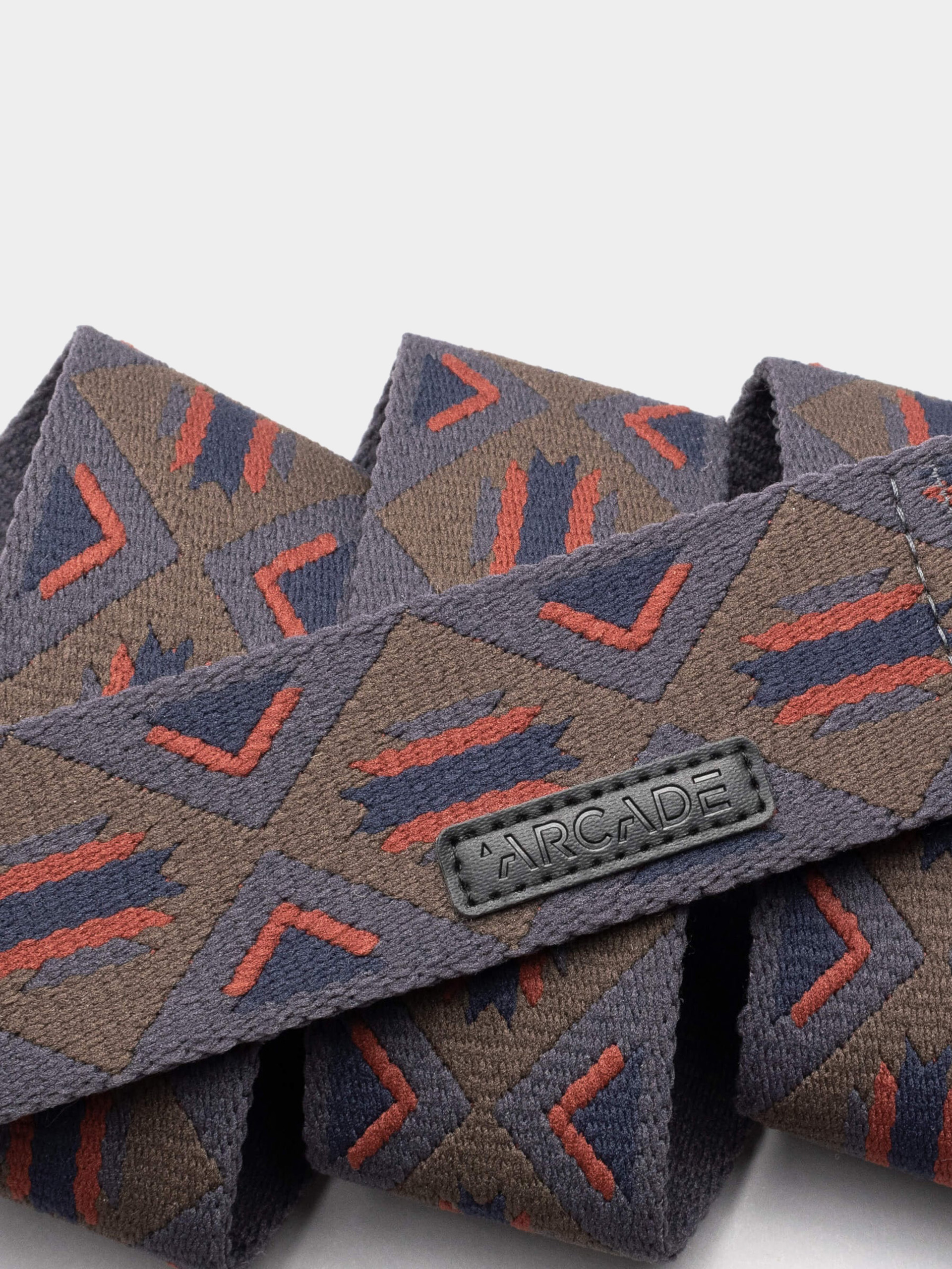 Arcade Creosote Öv (charcoal)