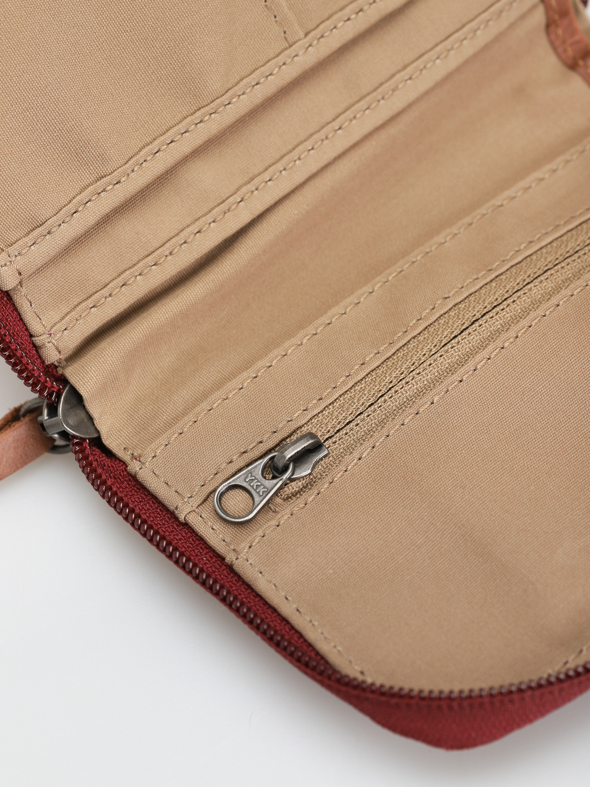 Fjallraven Zip Wallet Pénztárca (bordeaux red)