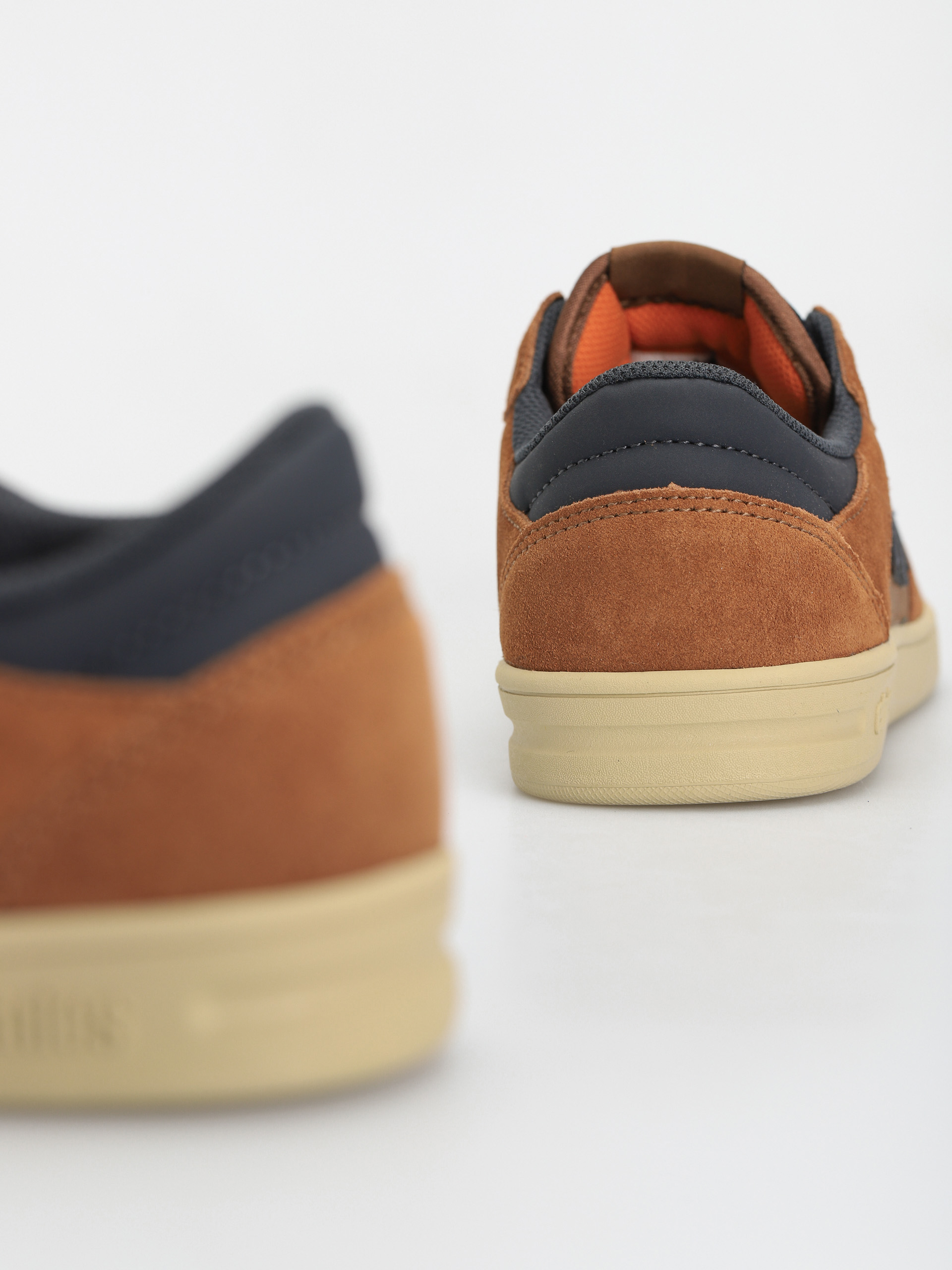 Etnies Windrow Cipők (brown/navy)