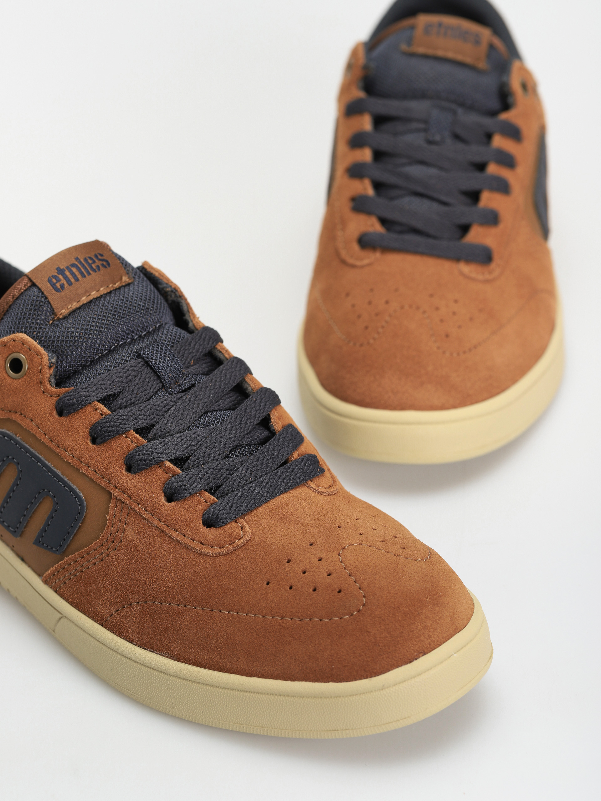 Etnies Windrow Cipők (brown/navy)