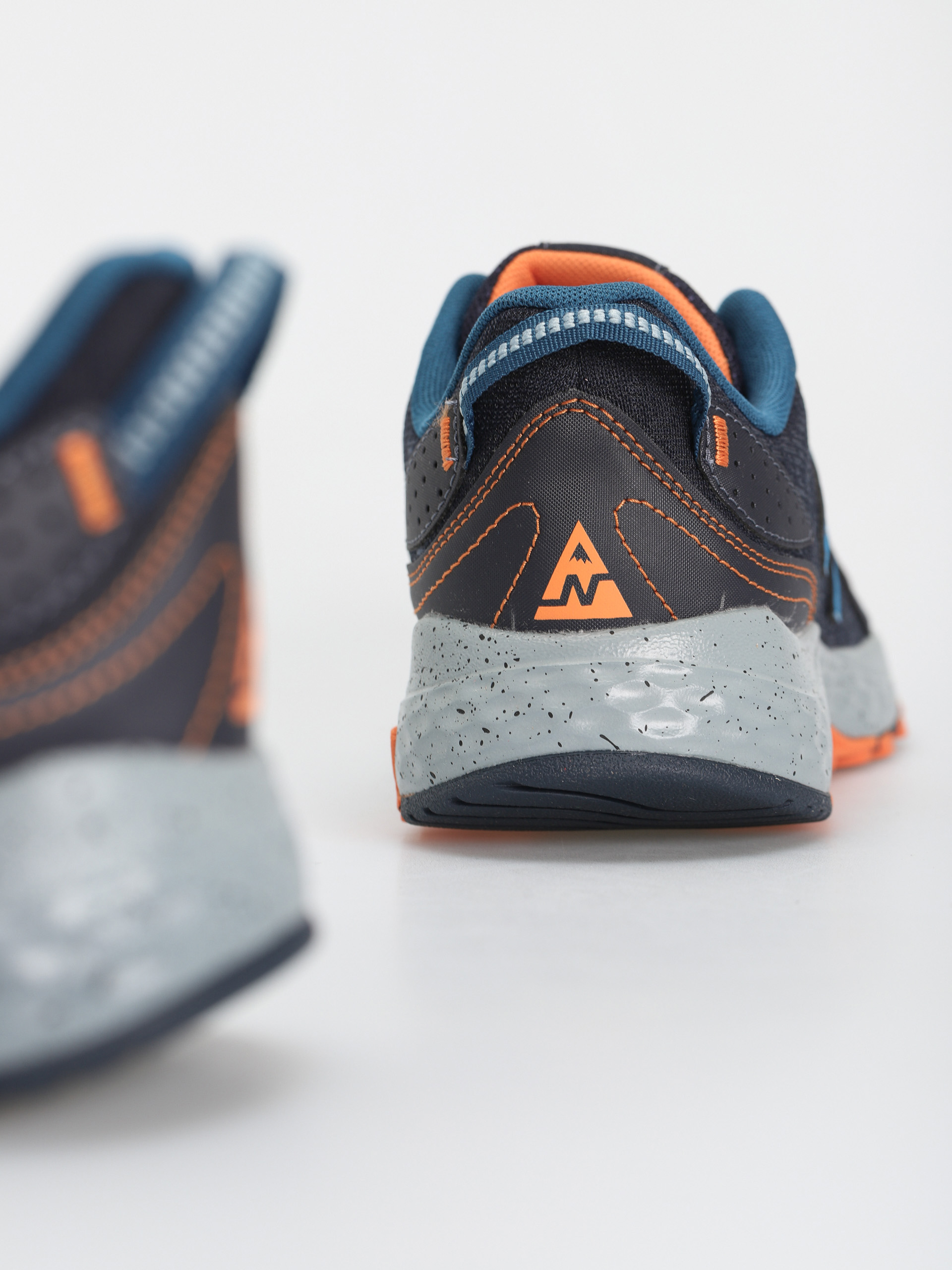 New Balance 410 Cipők (rogue wave)