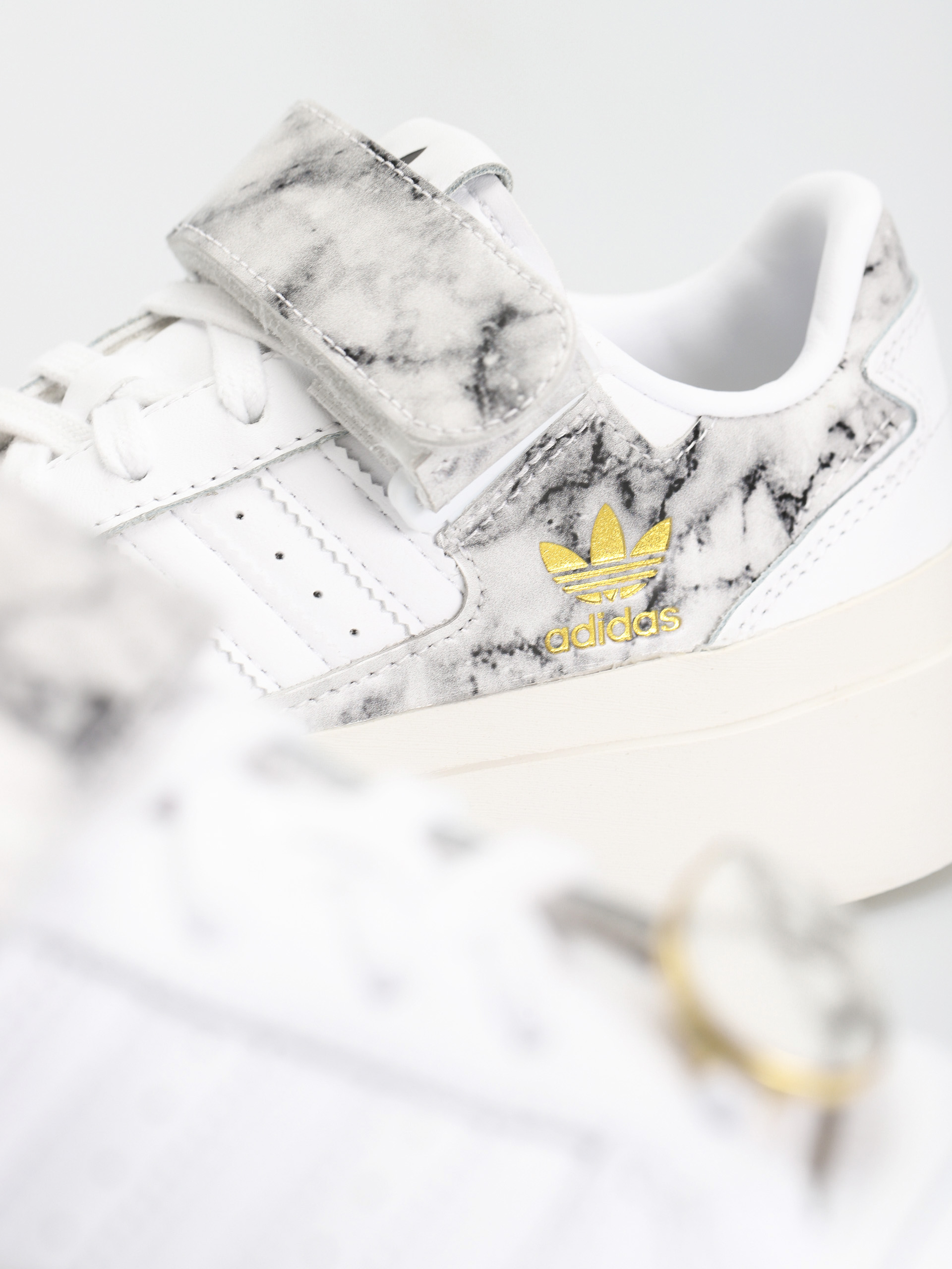 adidas Originals Forum Bonega Cipők Wmn (ftwwht/ftwwht/goldmt)