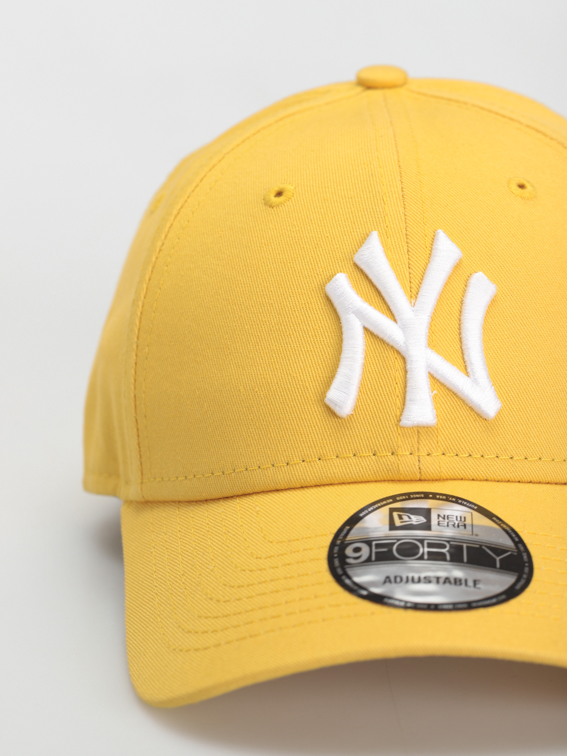 New Era League Essential 9Forty New York Yankees Baseball sapka (yellow)