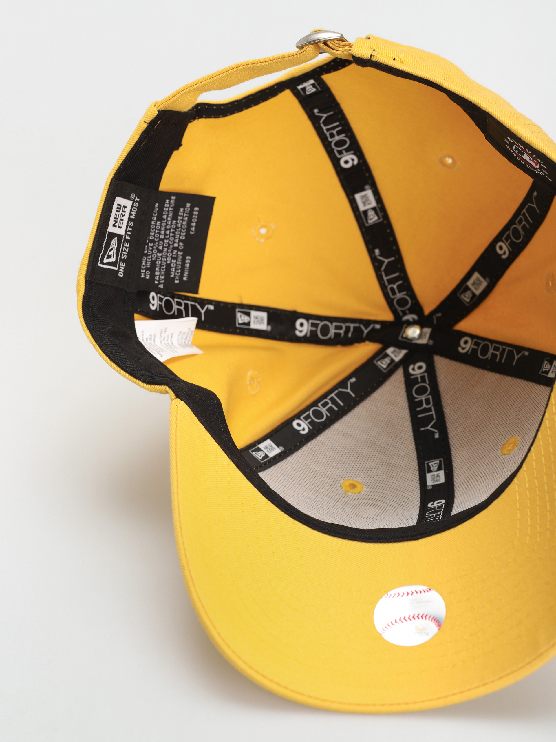New Era League Essential 9Forty New York Yankees Baseball sapka (yellow)