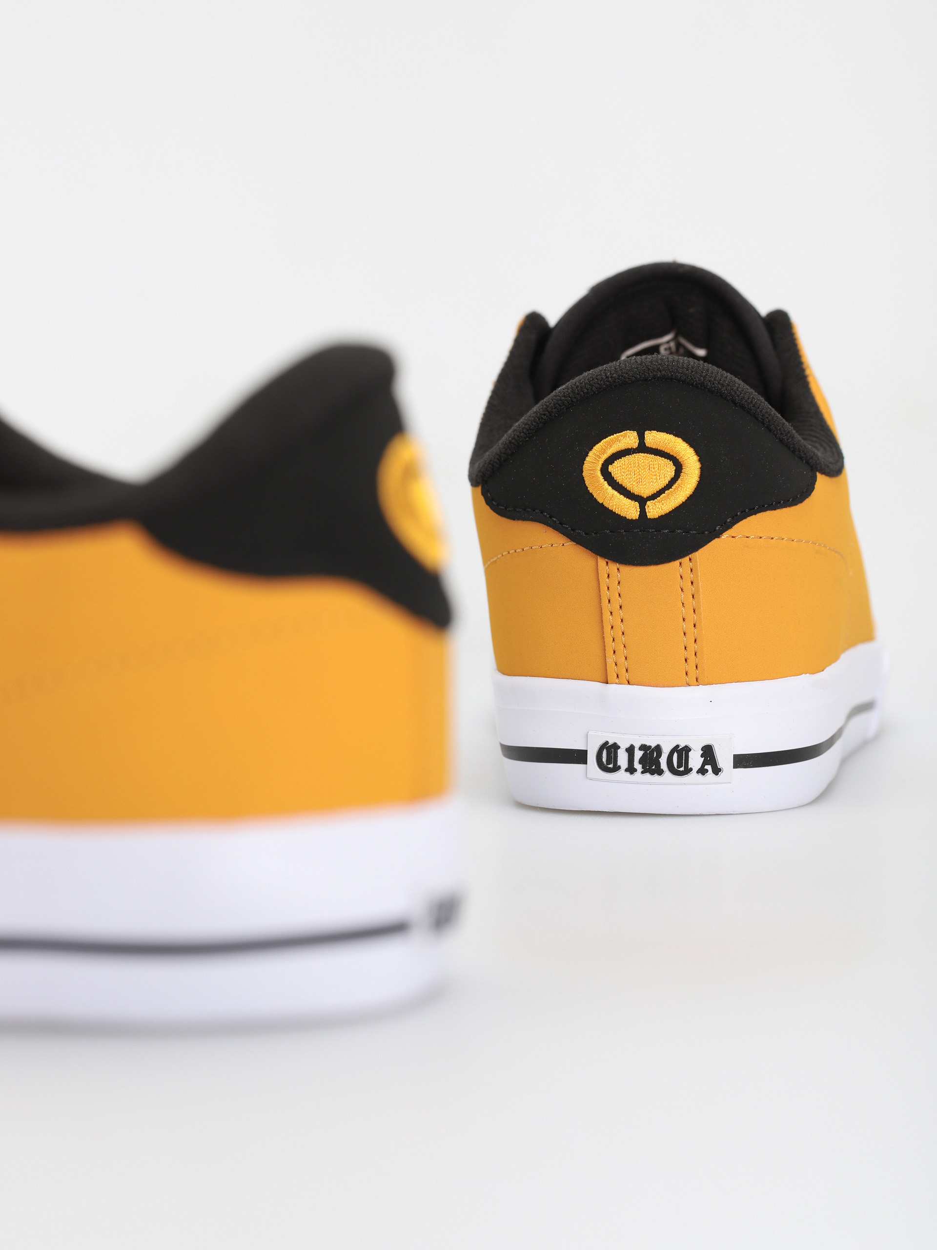 Circa Al 50 Pro Cipők (mineral yellow/black/white)