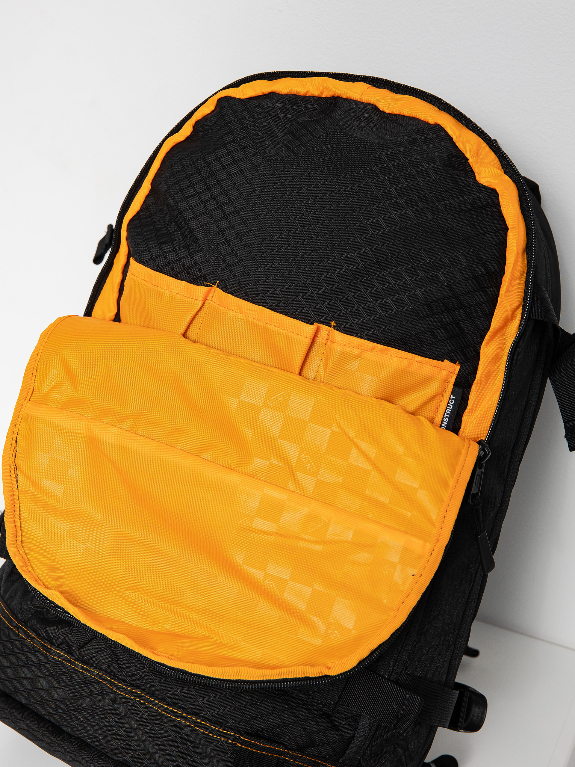 Vans Construct Snowpack Hátizsák (black)