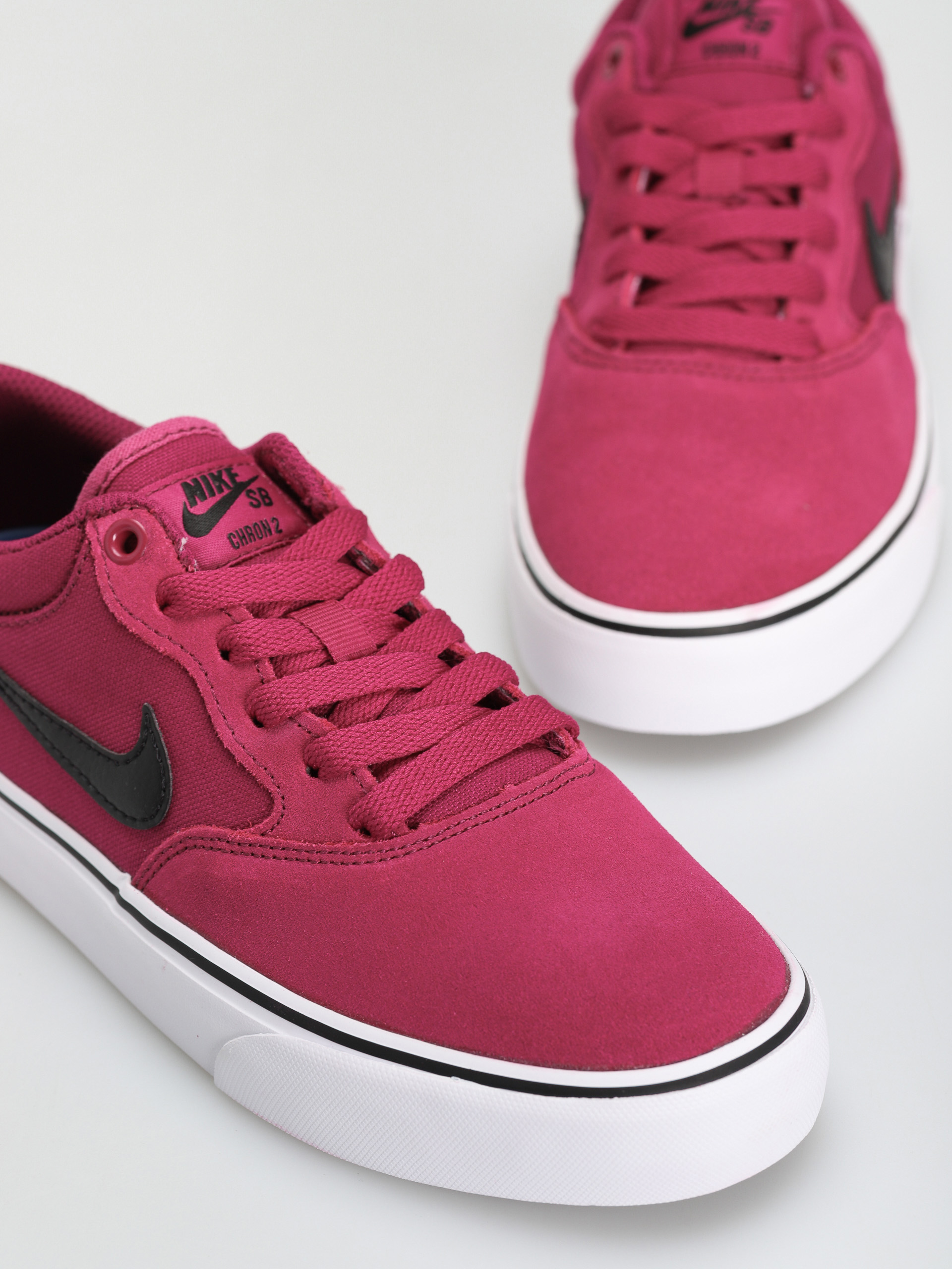 Nike SB Chron 2 Cipők (dynamic berry/black dynamic berry white)