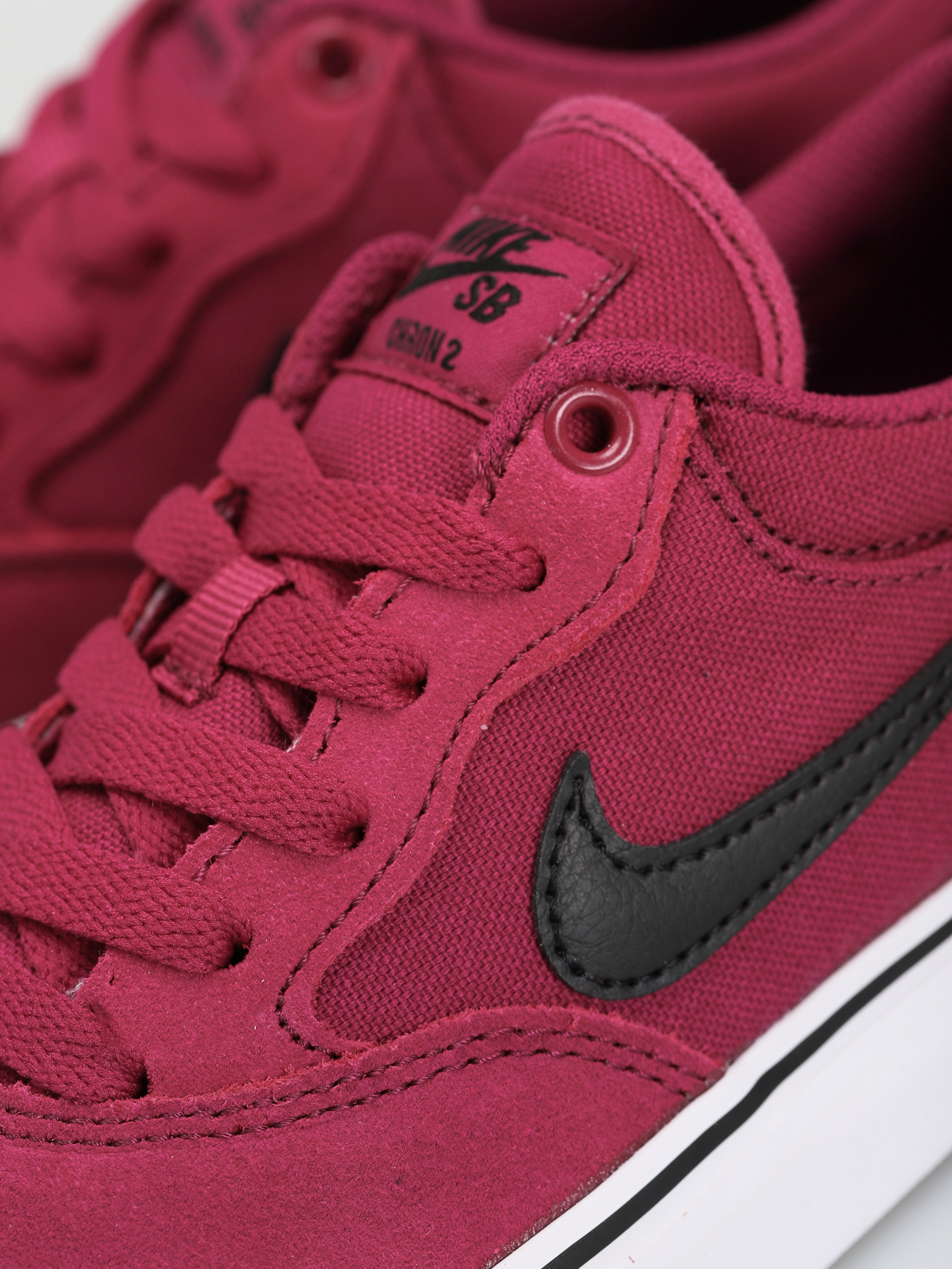Nike SB Chron 2 Cipők (dynamic berry/black dynamic berry white)