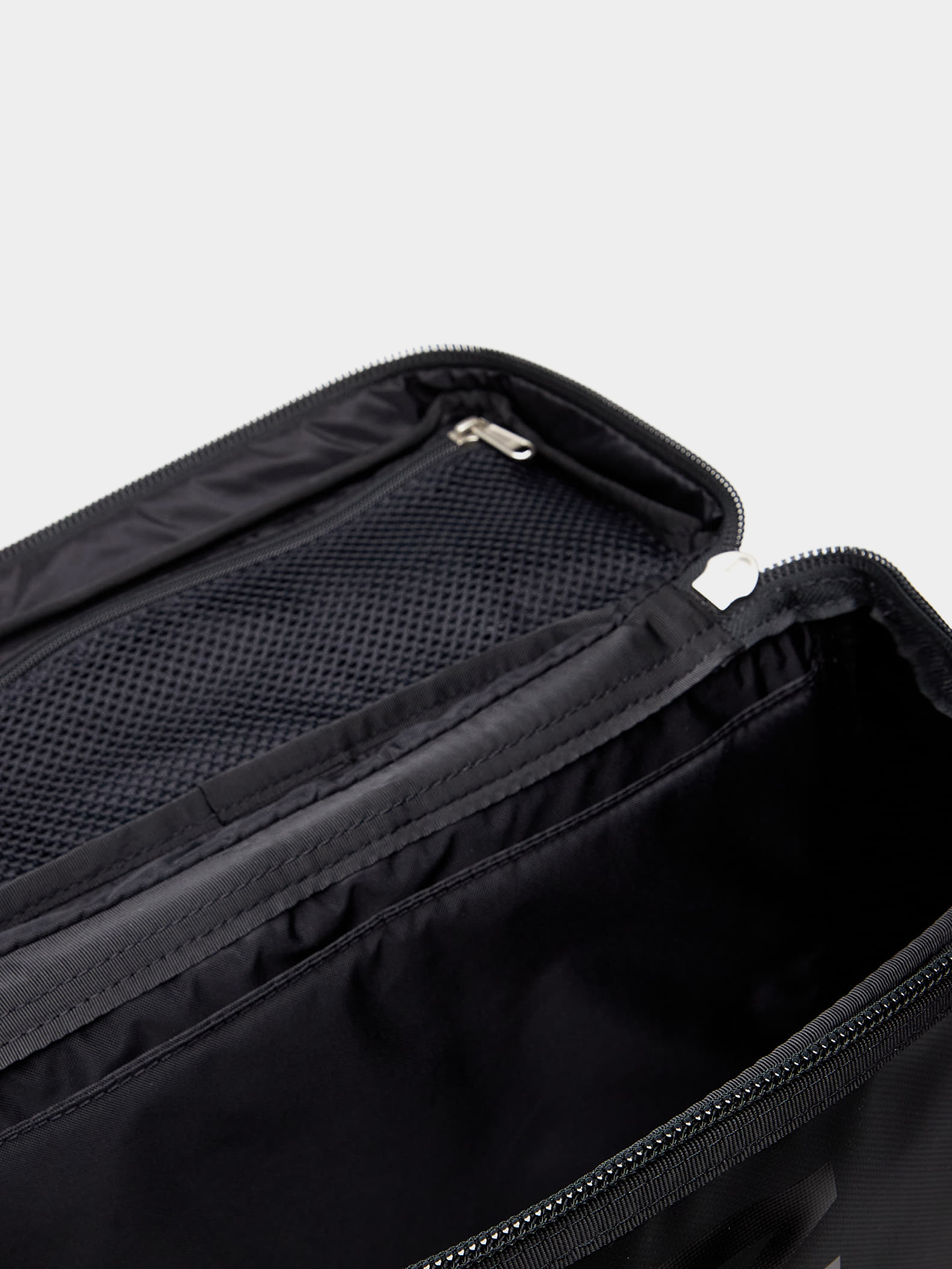 The North Face Base Camp Fuse Box Hátizsák (tnf black/tnf black)