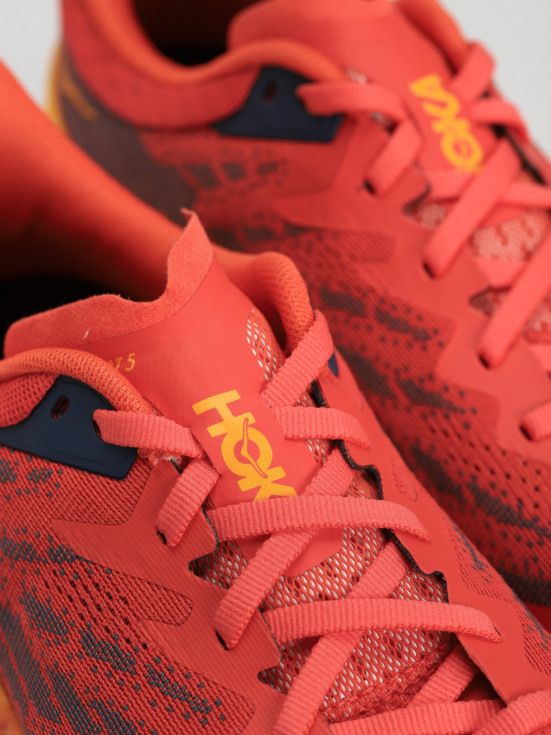 Hoka One One Speedgoat 5 Cipők (fiesta/radiant yellow)