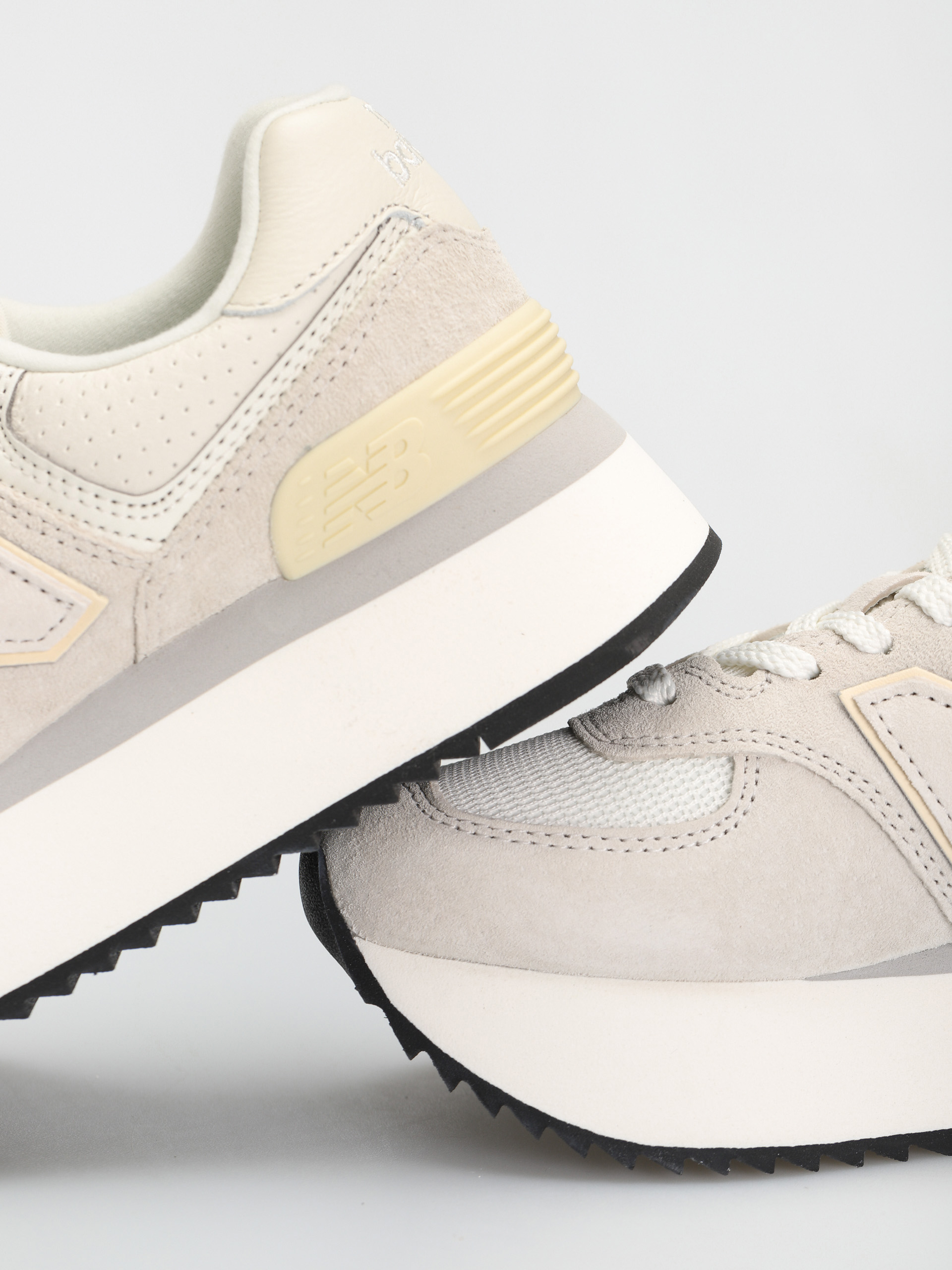 New Balance 574 Cipők Wmn (ceramic/white)