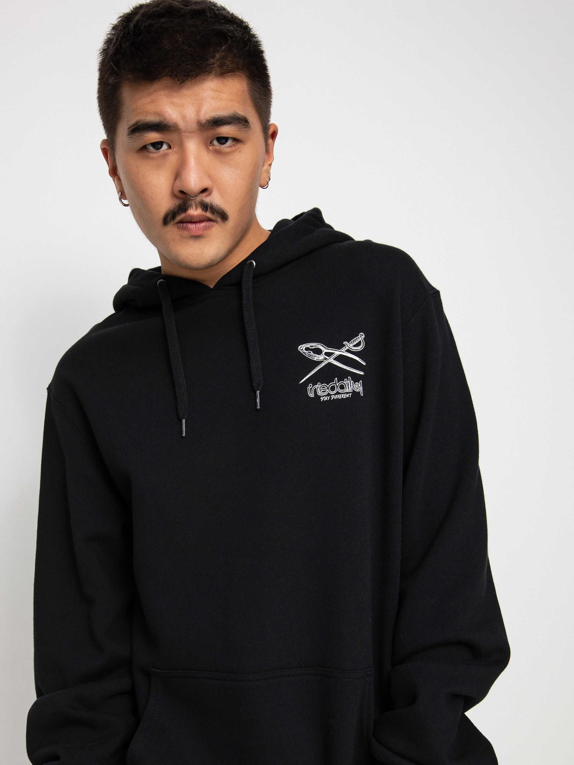 Iriedaily z kapturem Nutcrax Pulóver (black)