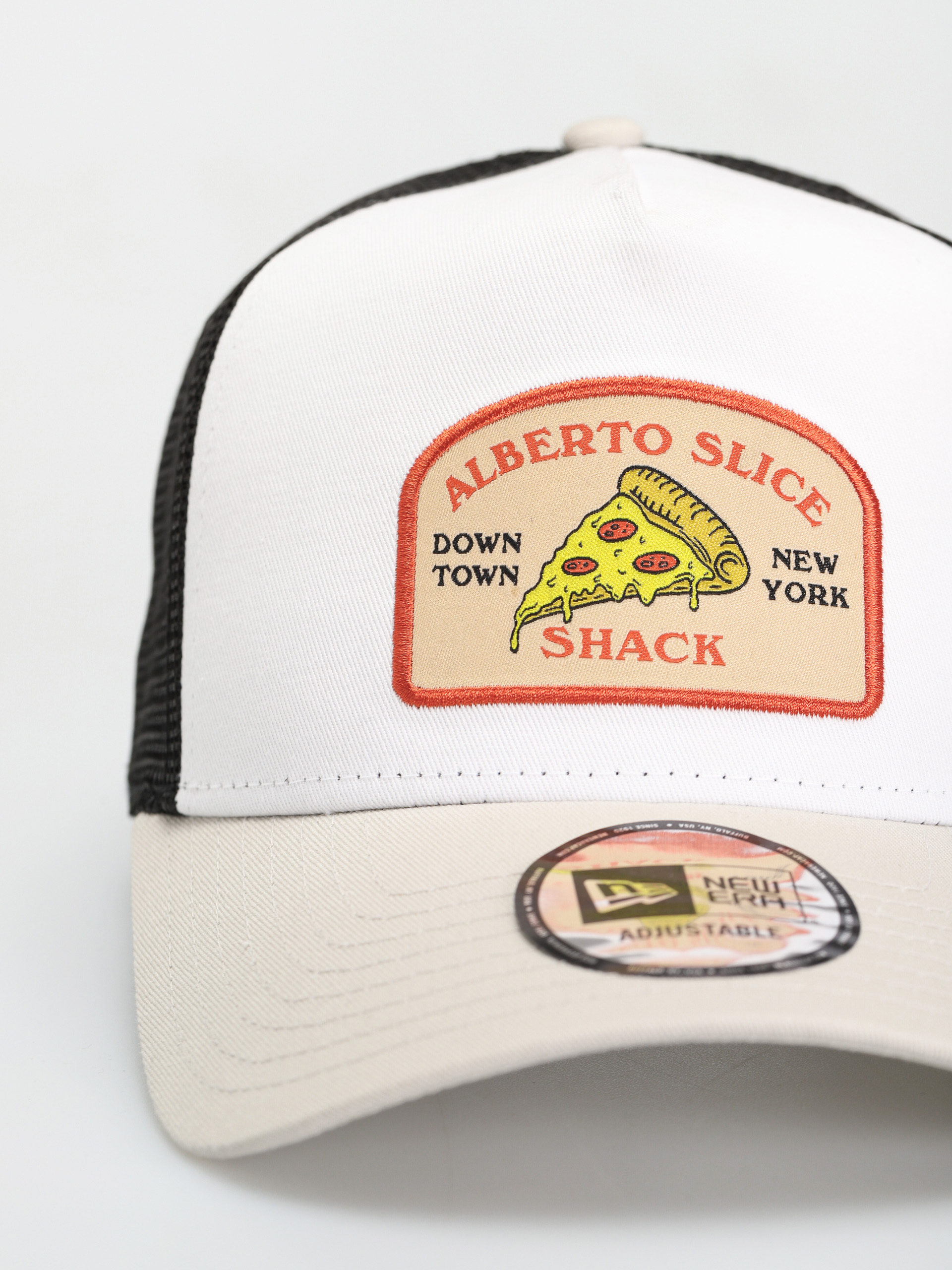 New Era Food Location Trucker Baseball sapka (stone)