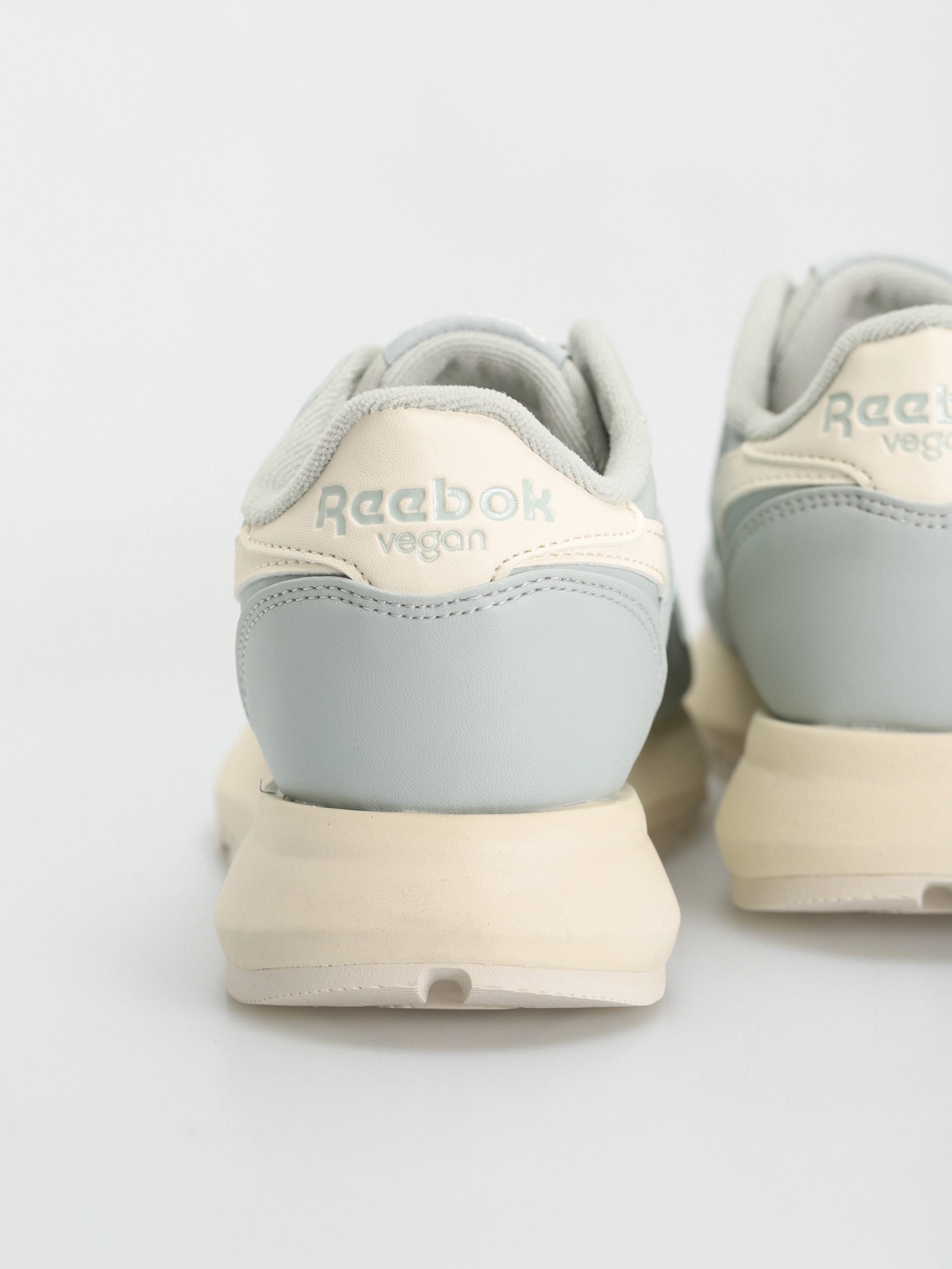Reebok Classic Sp Vegan Cipők Wmn (seaspr/seaspr/clawht)