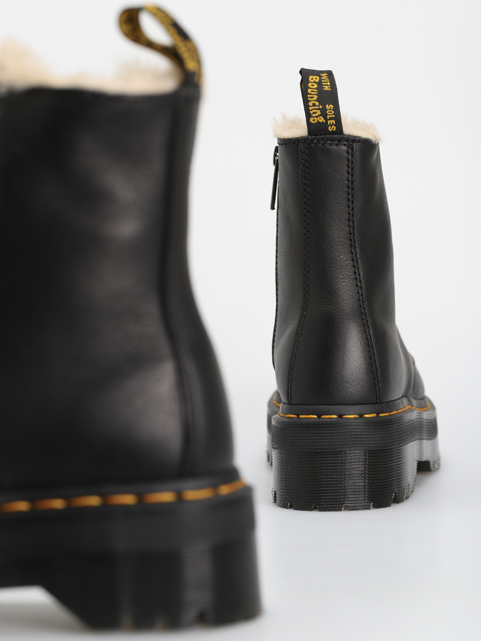 Dr. Martens Jadon FL Cipők Wmn (black pisa natural em toby 900g)