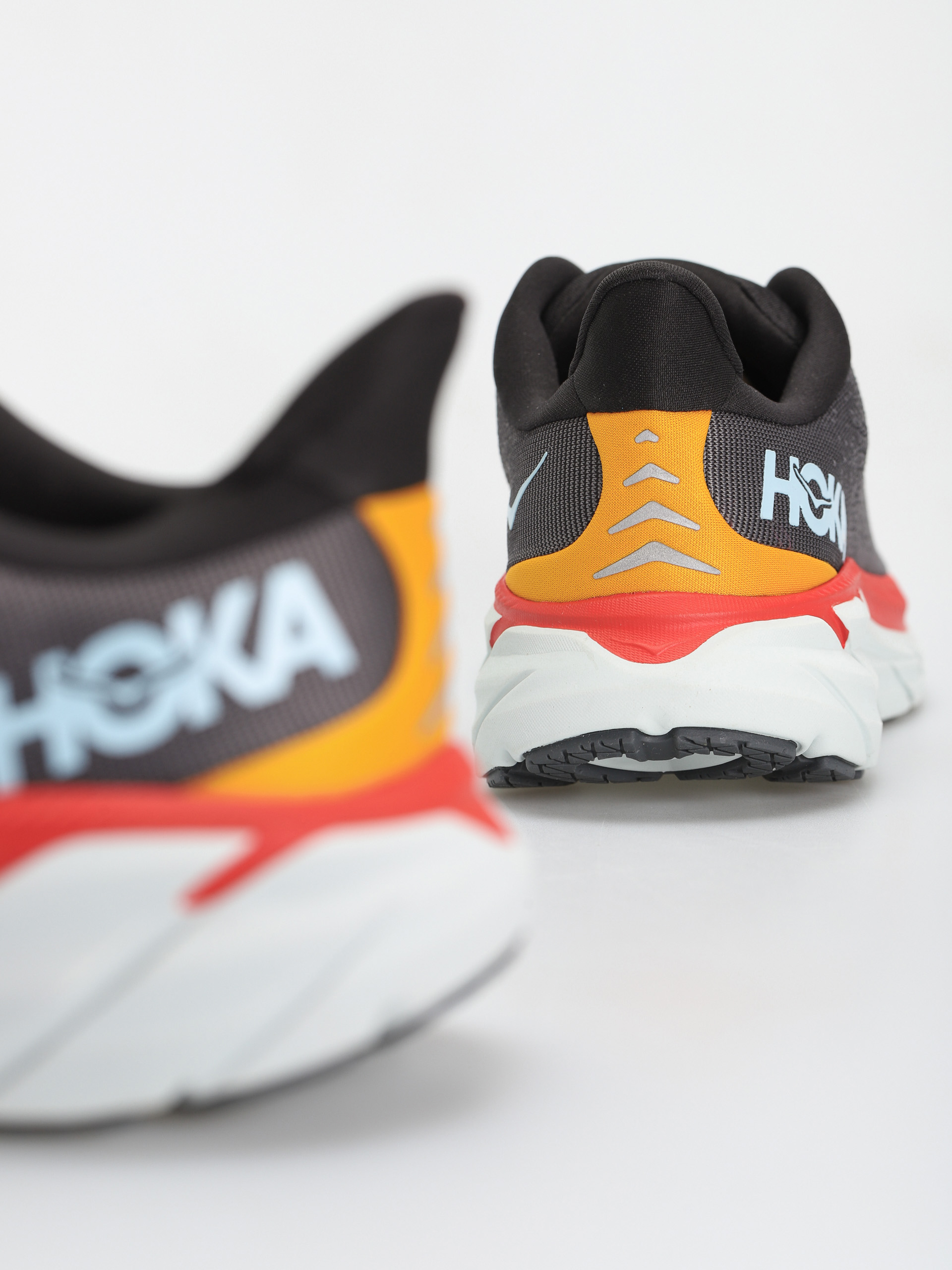 Hoka One One Clifton 8 Cipők (anthracite/castlerock)