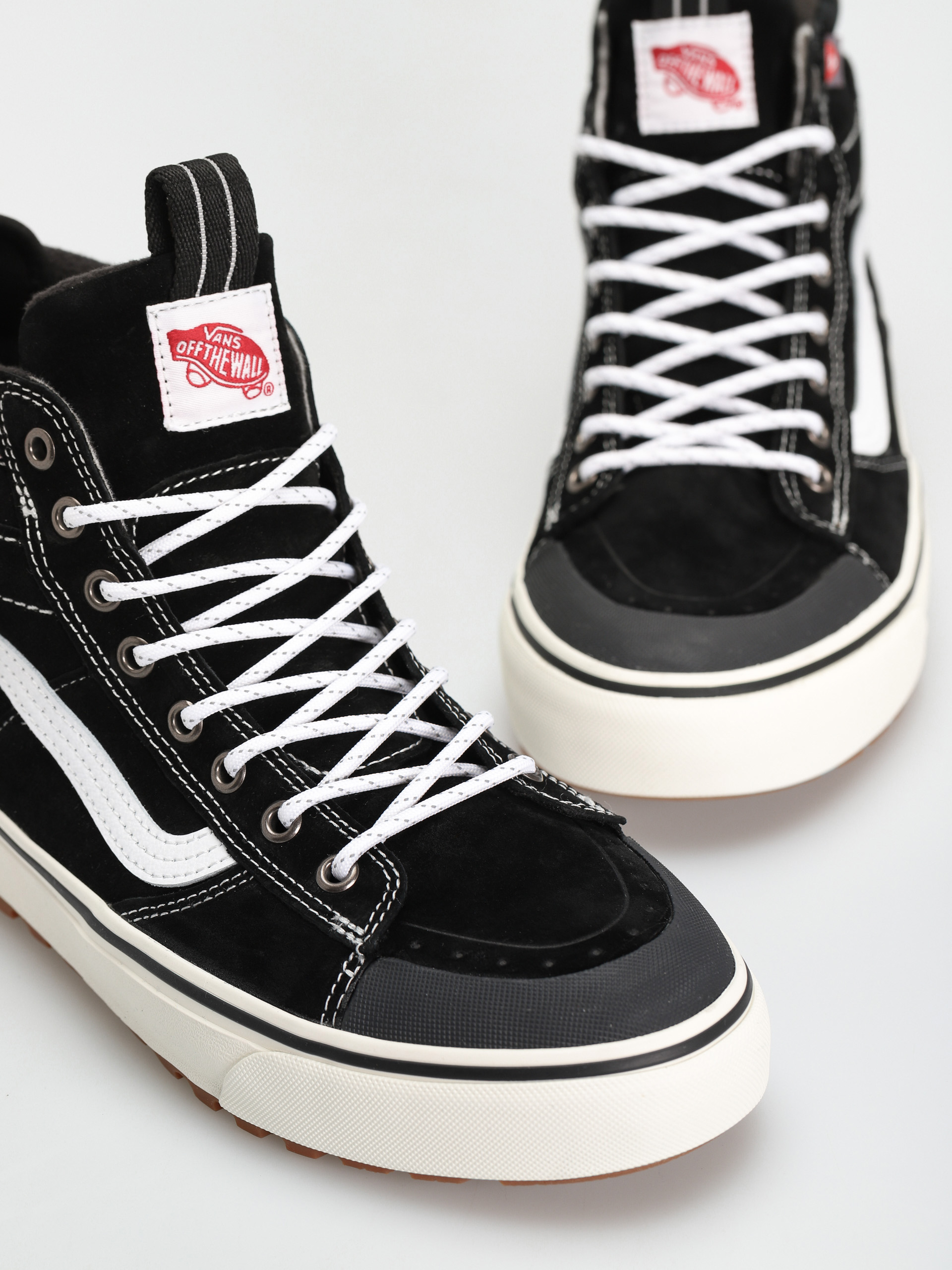 Vans Sk8 Hi MTE 2 Cipők (black/true white)