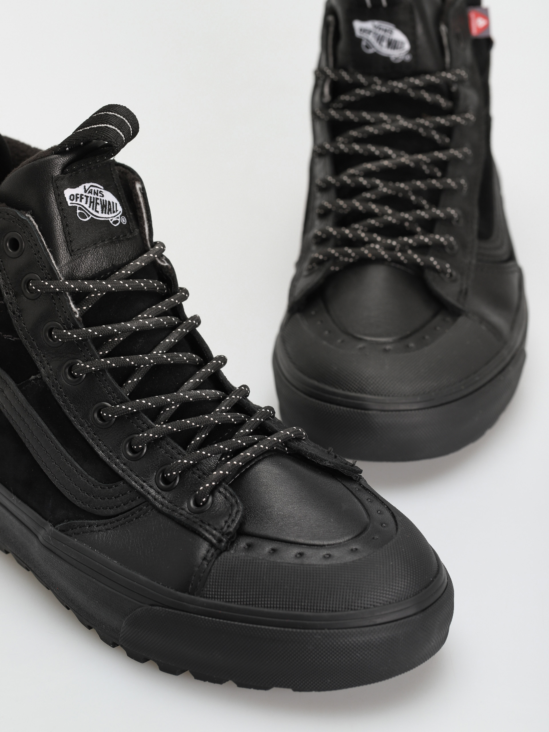 Vans Sk8 Hi MTE 2 Cipők (black/black)
