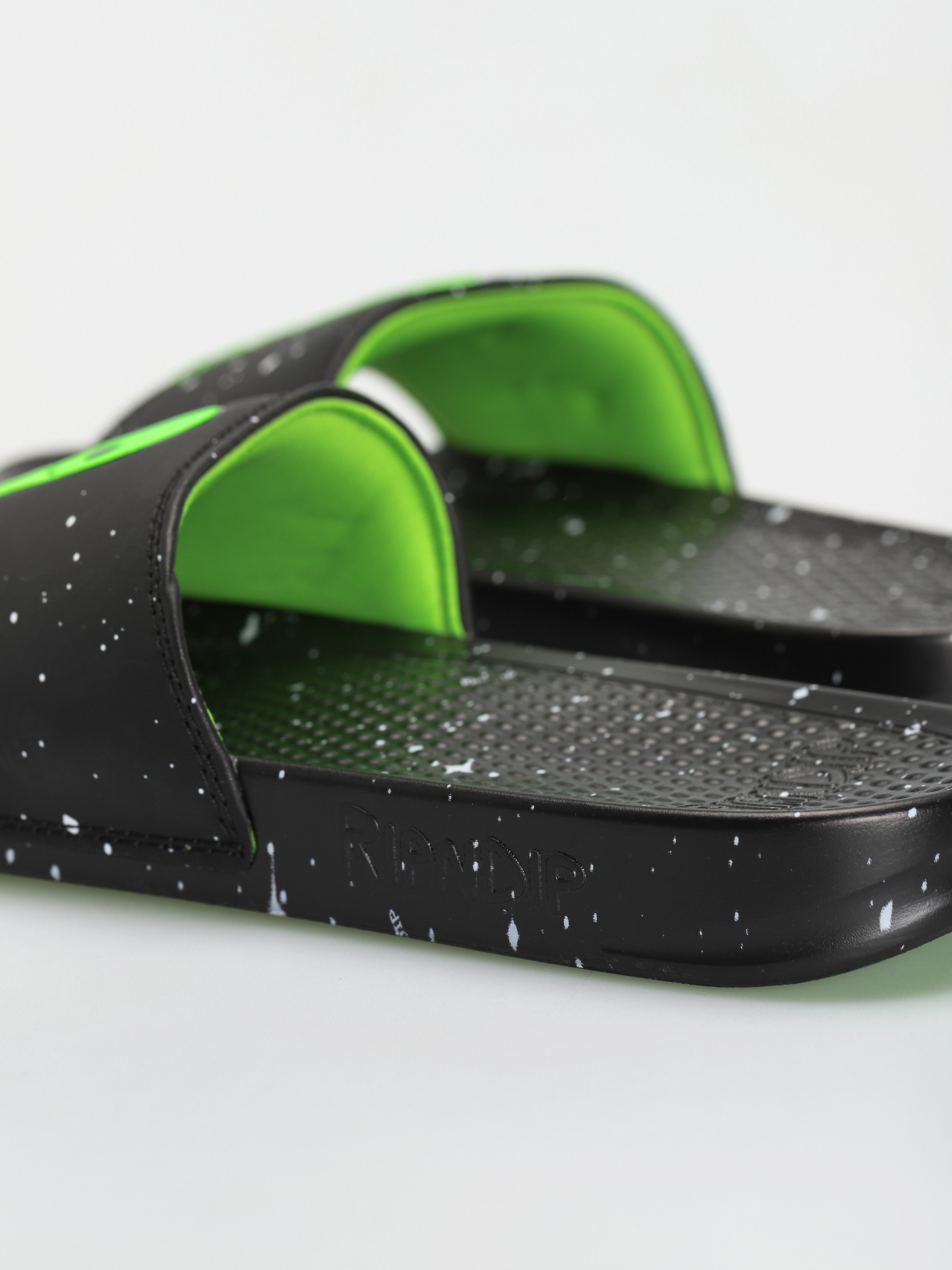 RipNDip We Out Here Flip-flop papucsok (black/neon green)