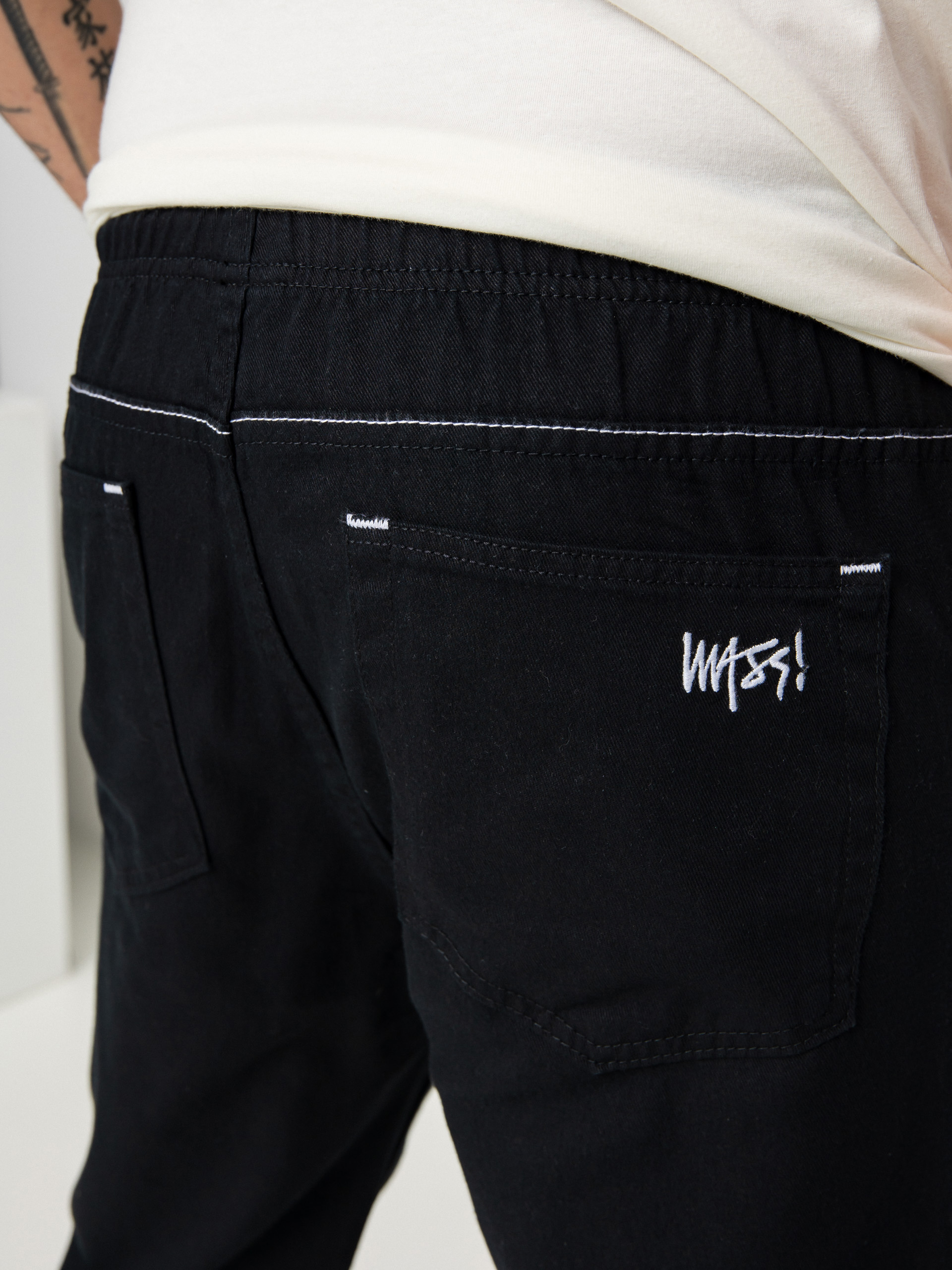 MassDnm Signature 2.0 Joggers Sneaker Fit Kisnadrág (black)