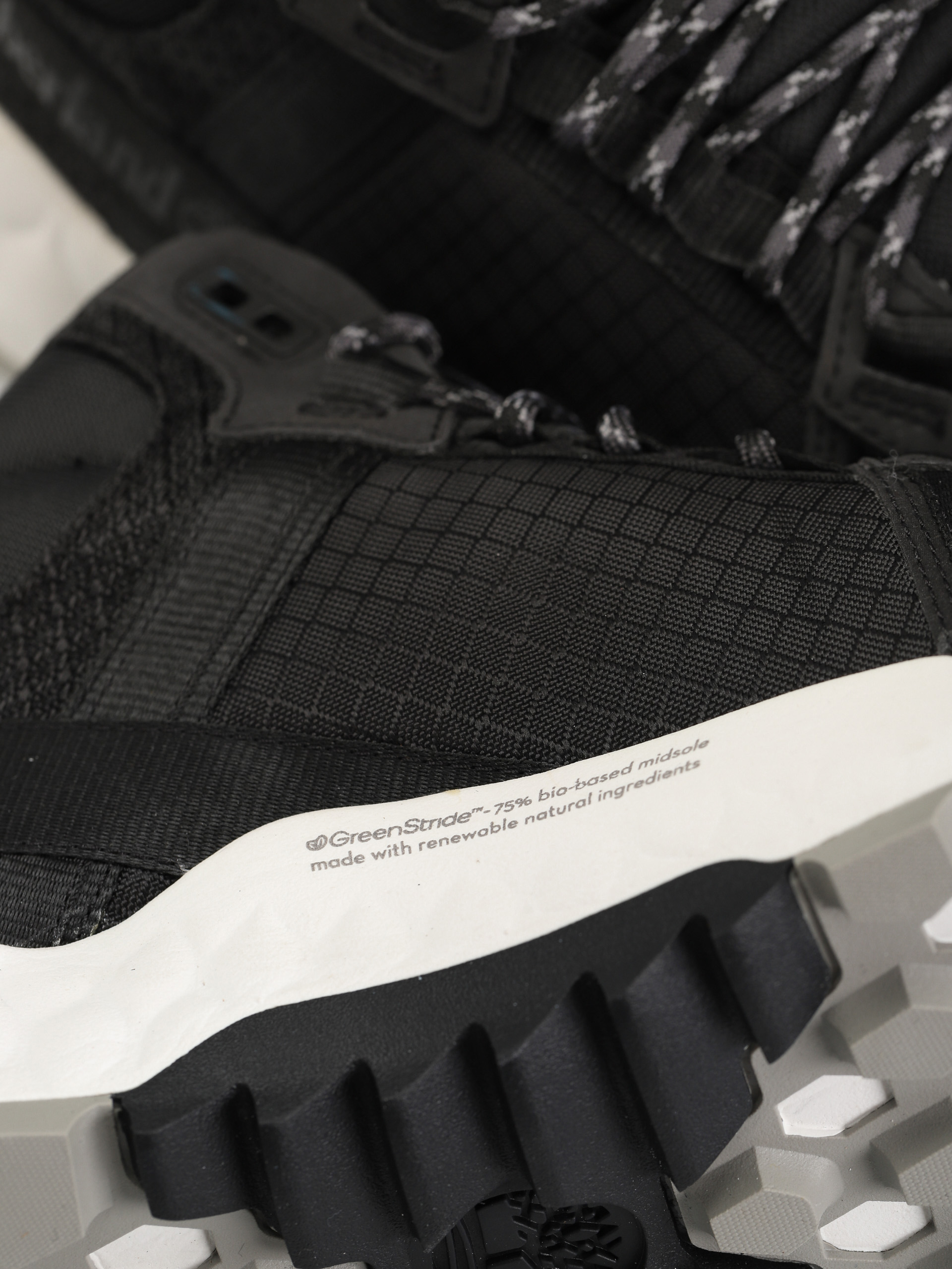 Timberland Solar Wave Lt Mid Cipők (black mesh)