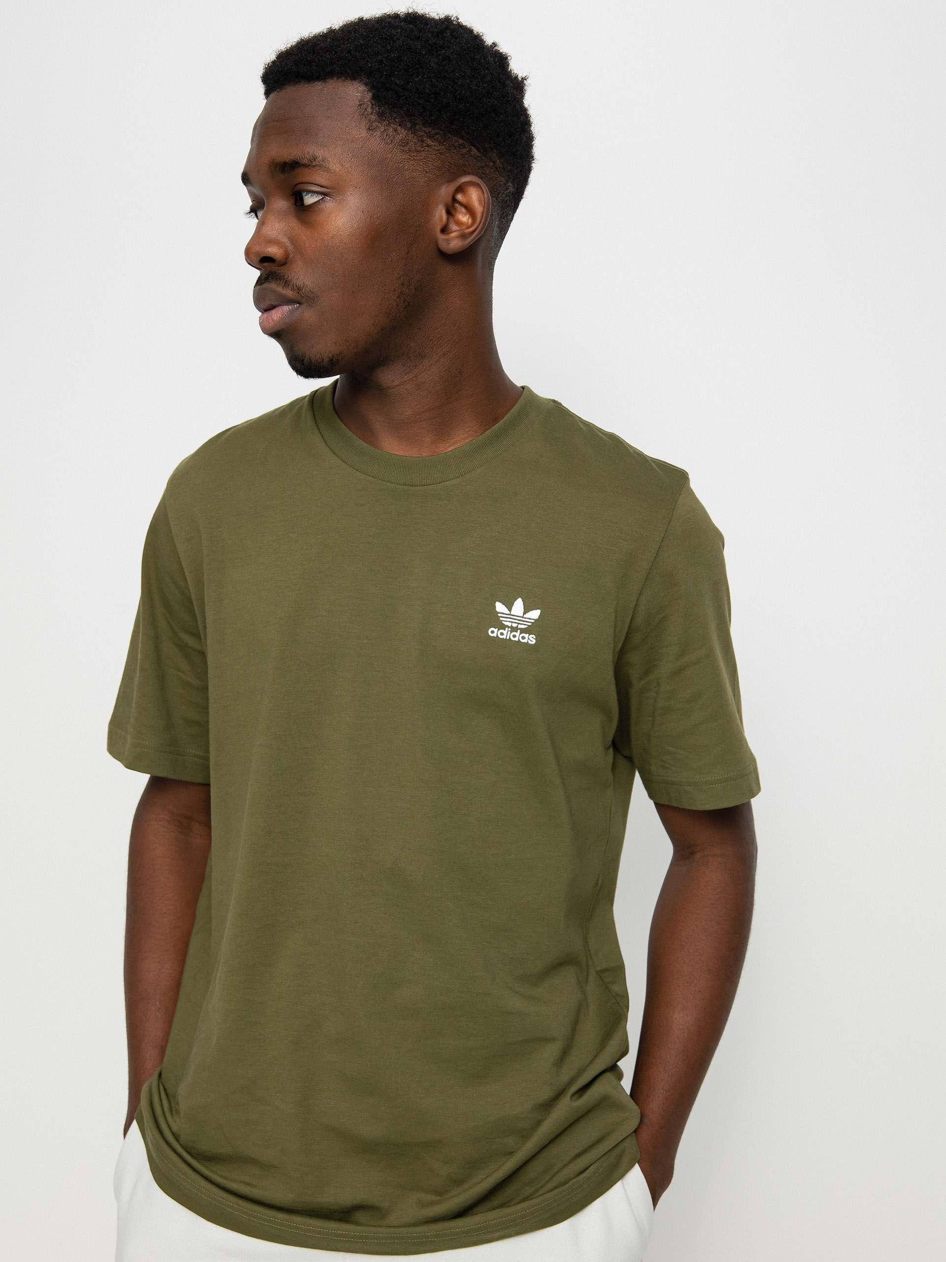 adidas Originals Essential póló (focus olive)