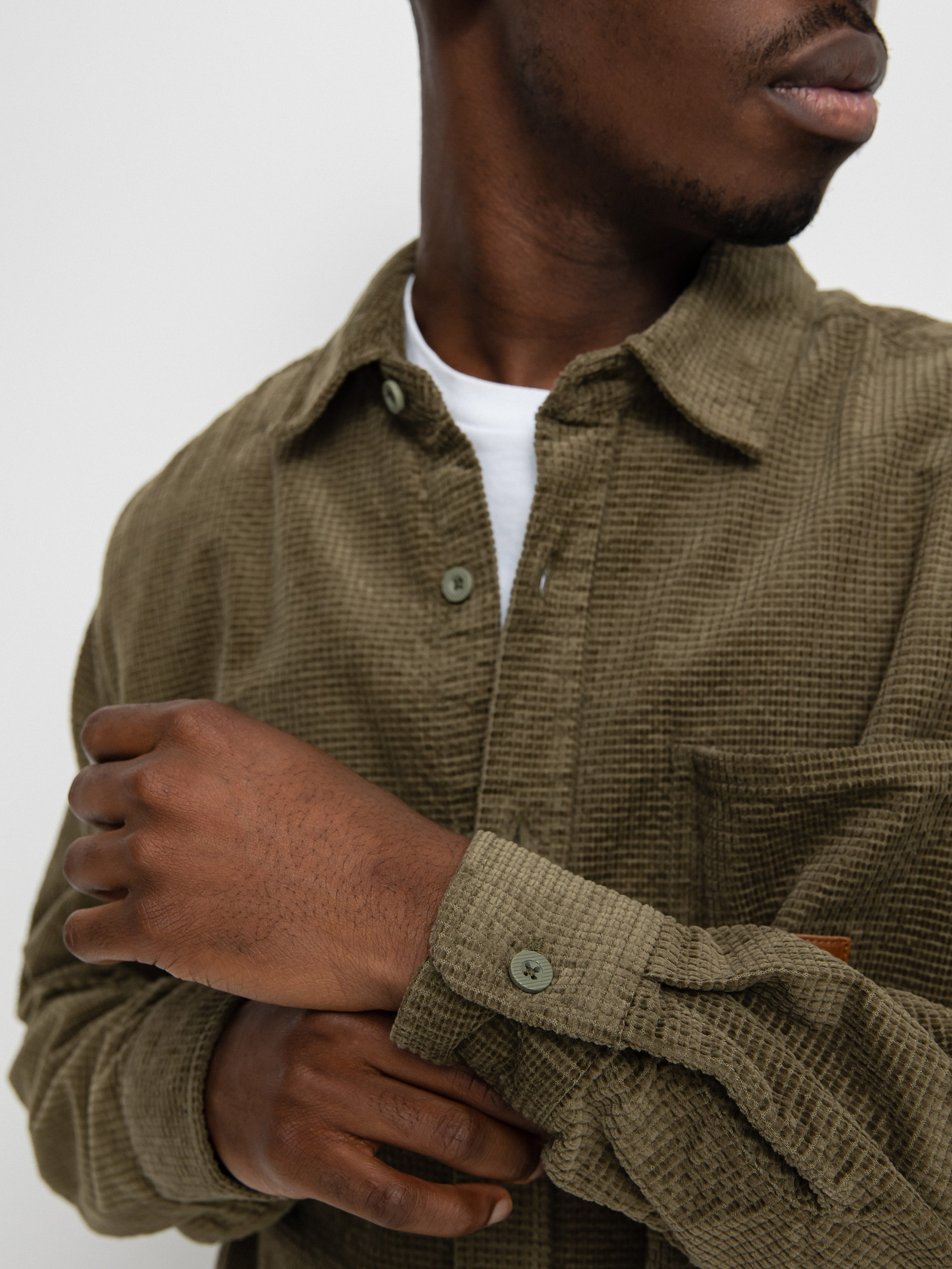 Brixton Porter Waffle Corduroy Ls Ing (military olive)