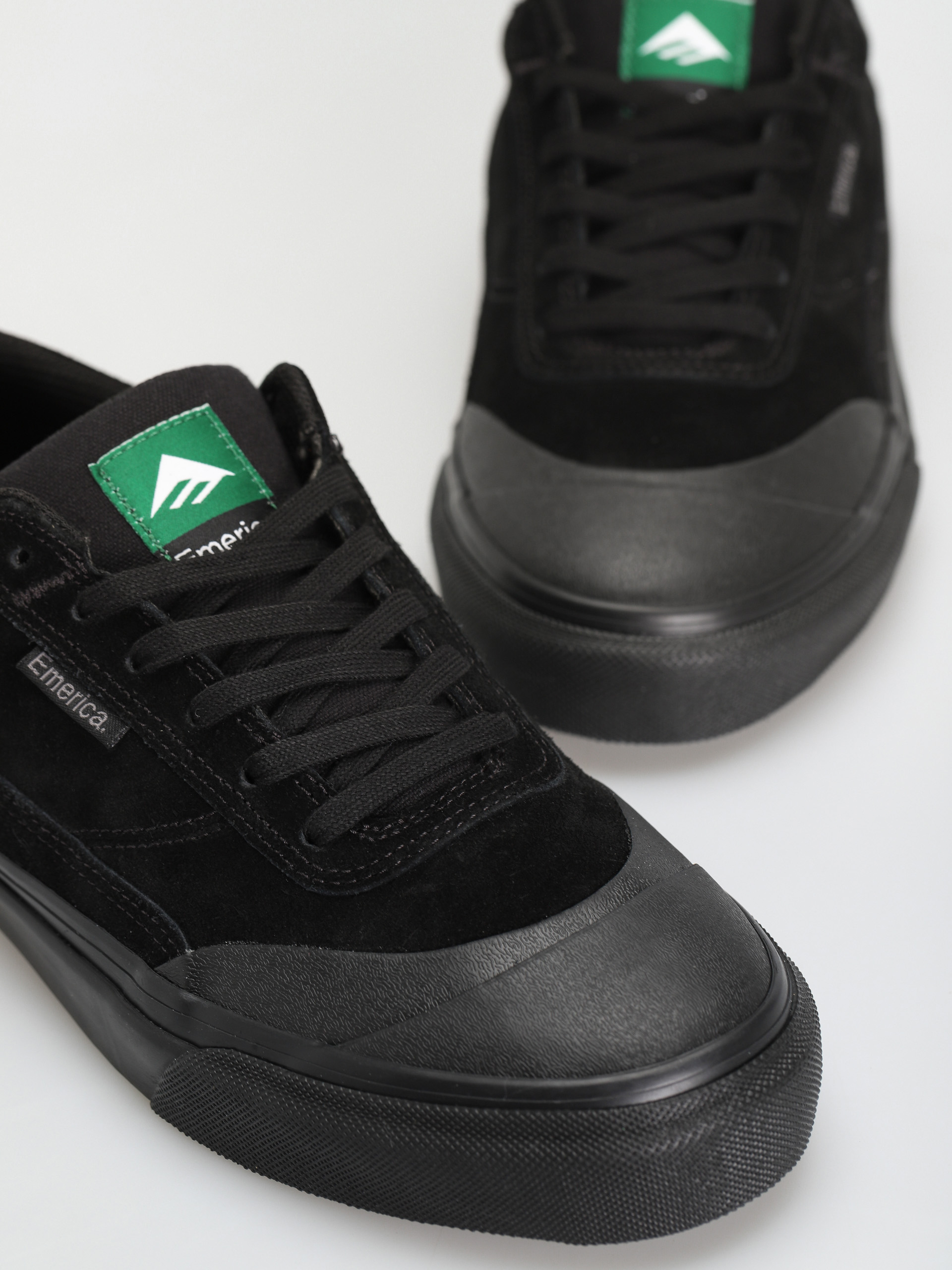 Emerica Vulcano Cipők (black/black)
