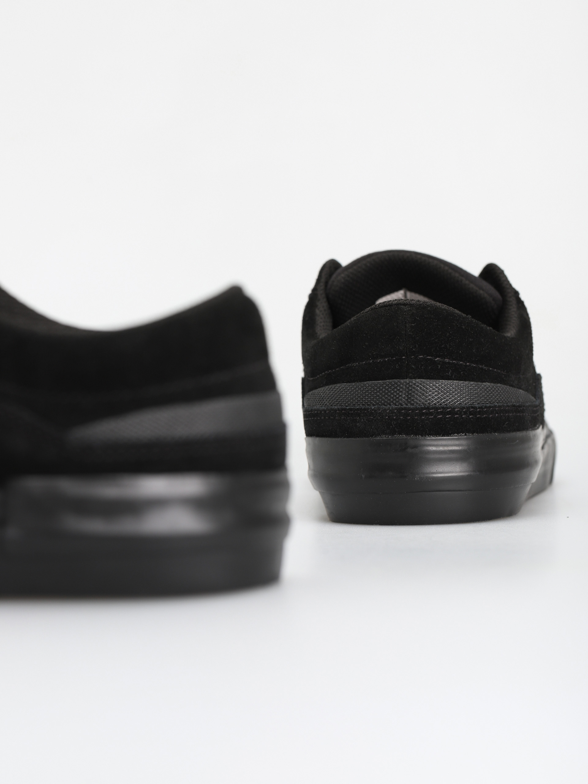 Emerica Vulcano Cipők (black/black)