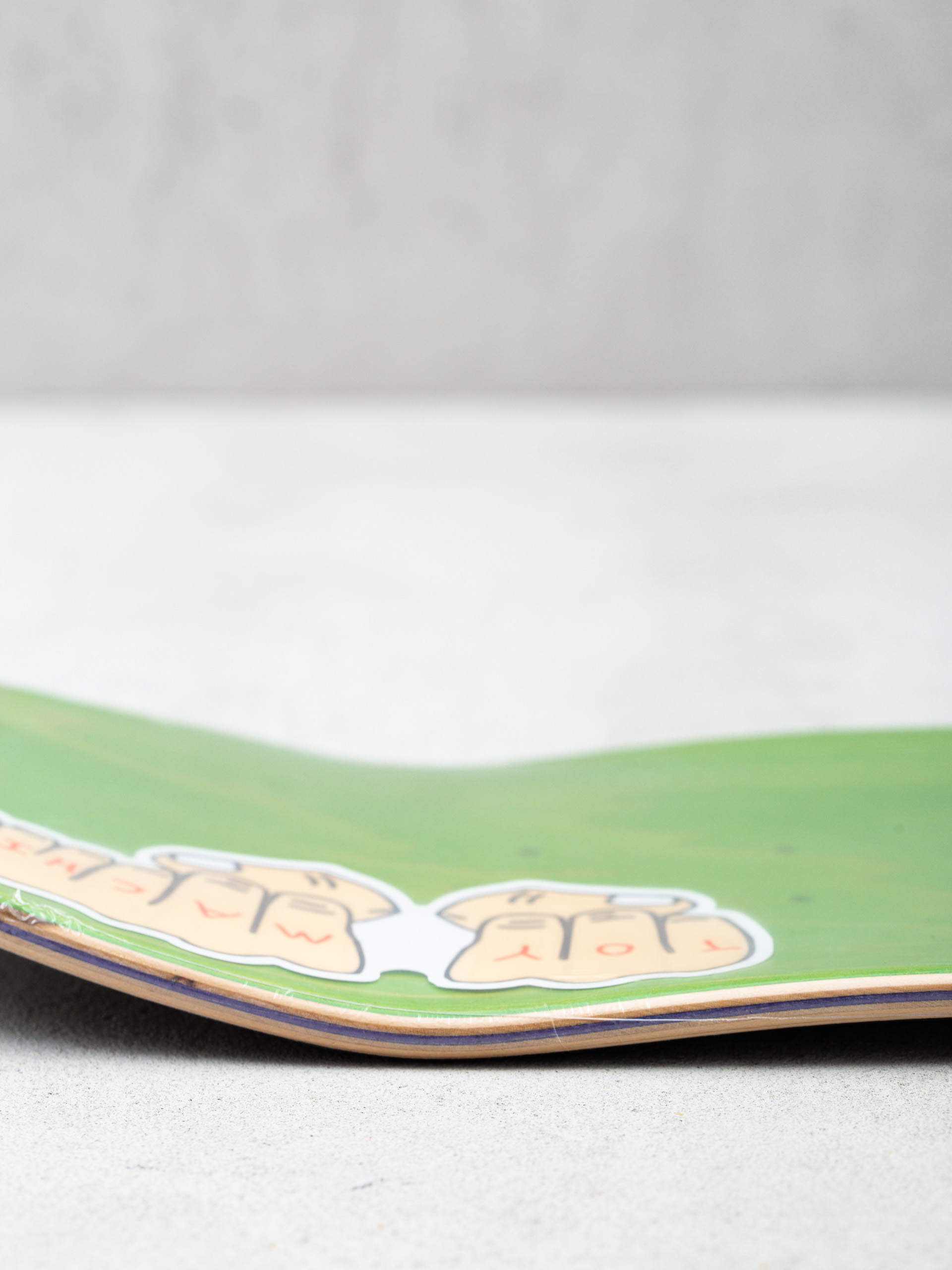 Toy Machine New Fists 001 Gördeszka lap (assorted)