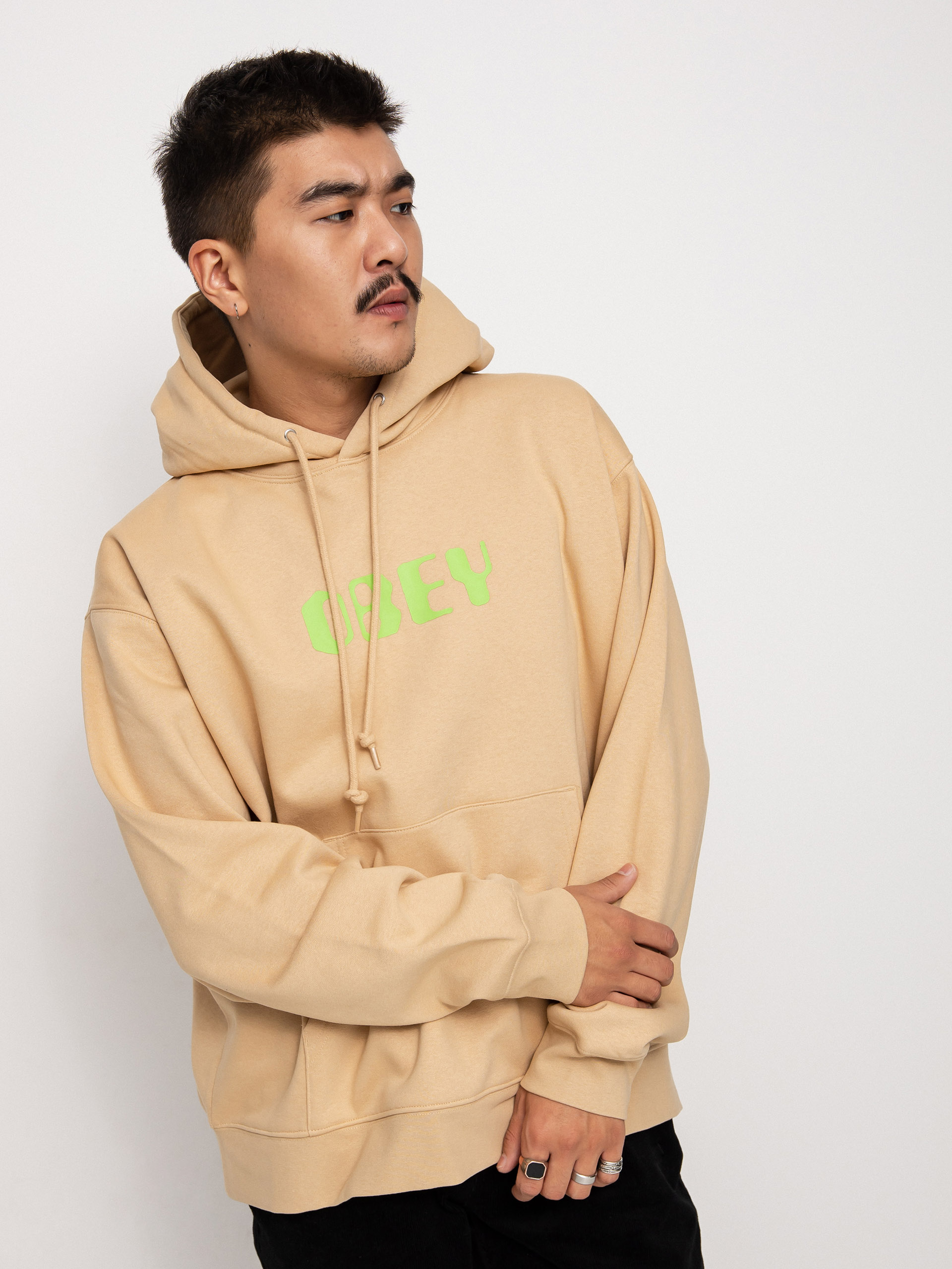 OBEY Grafx Pulóver (oat milk)